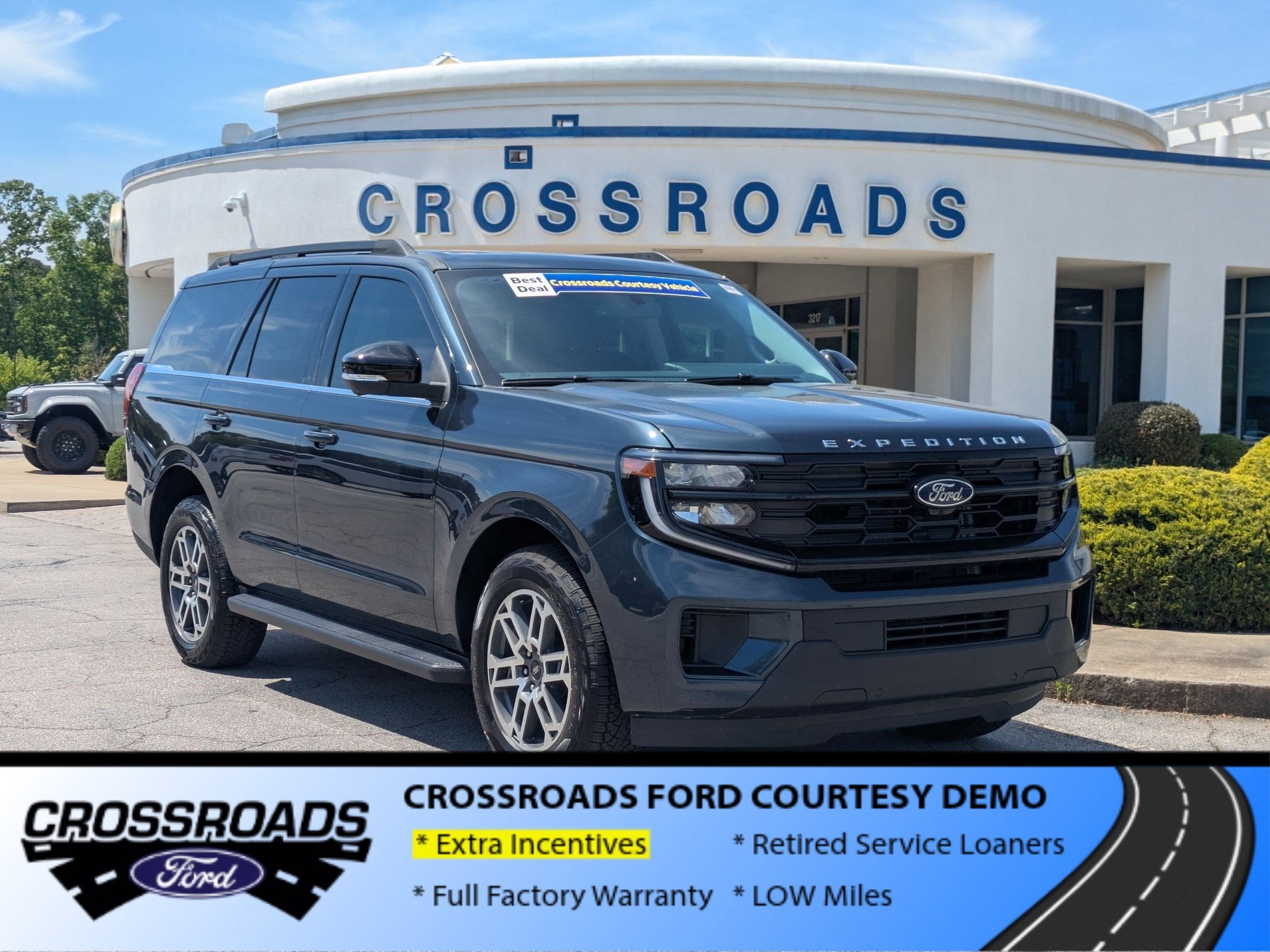 2026 Ford Expedition Active - Crossroads Courtesy Demo
