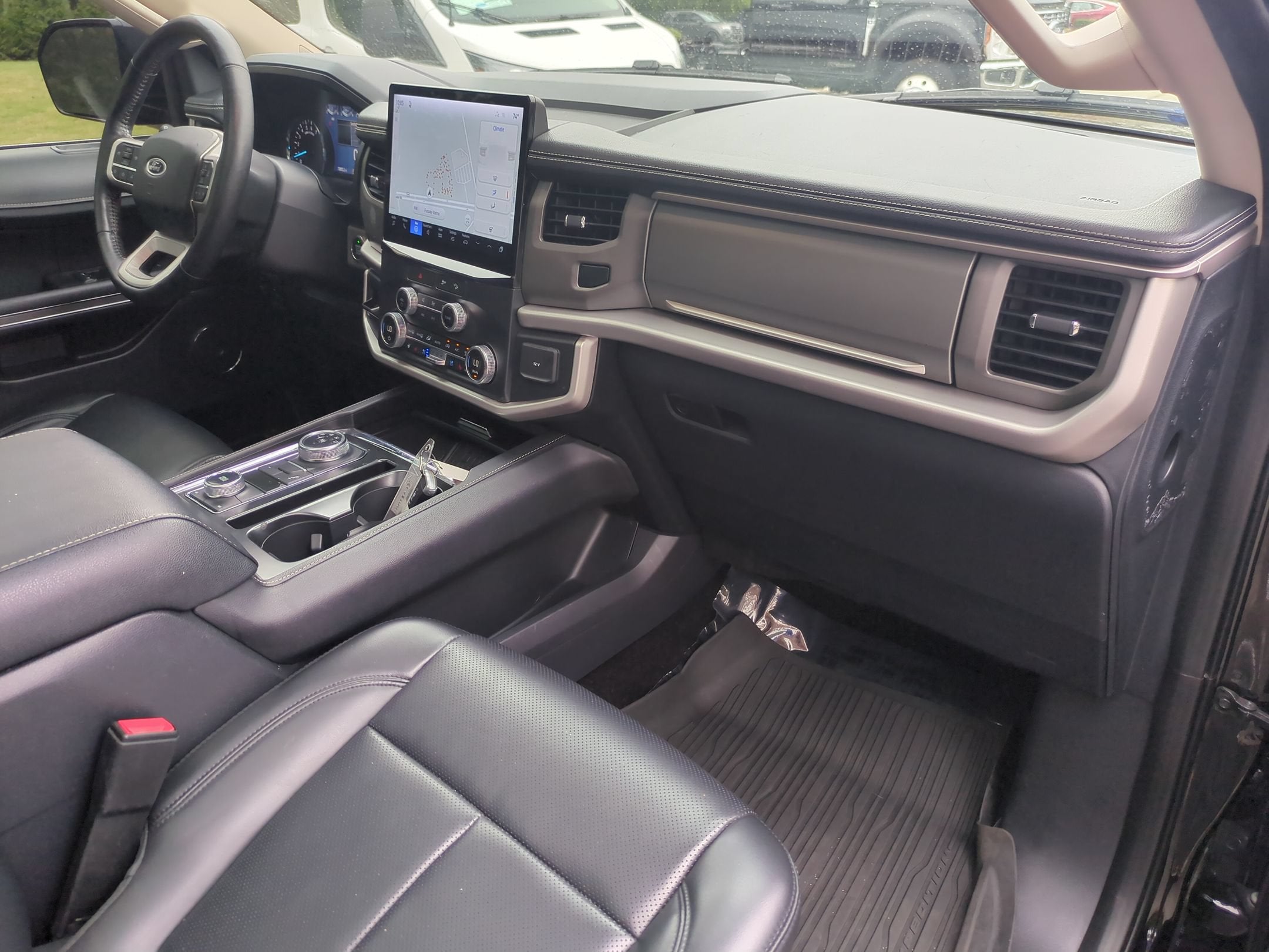 2022 Ford Expedition XLT