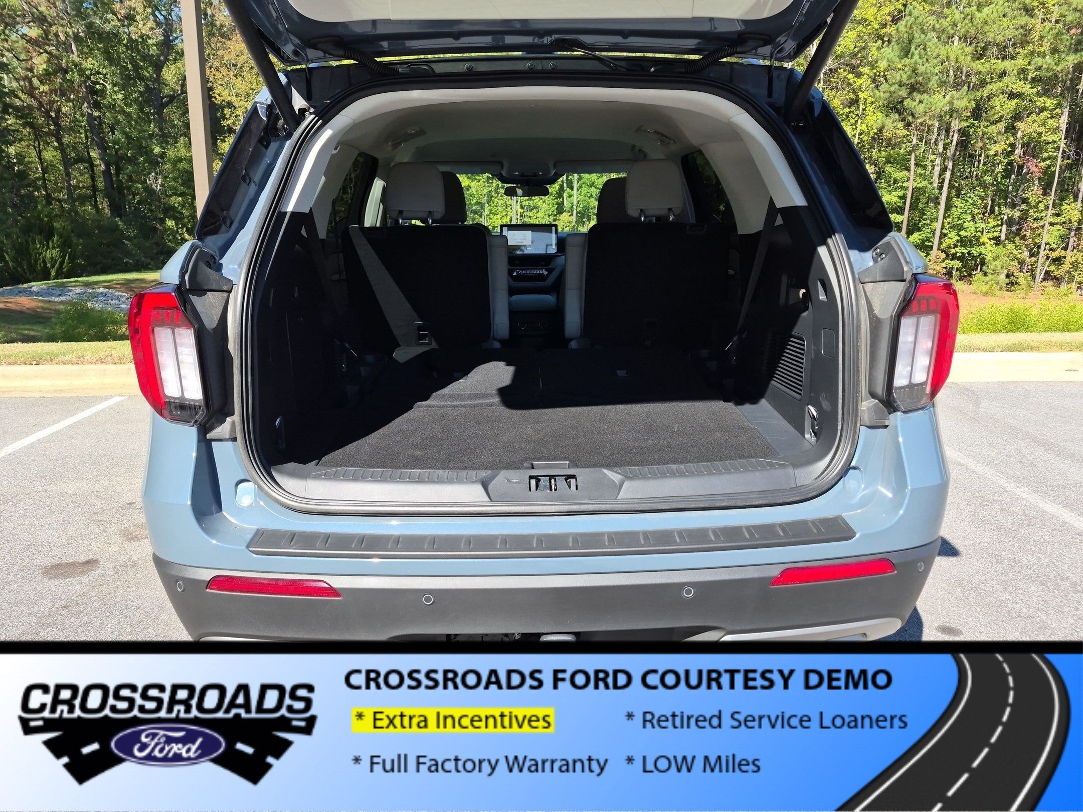 2026 Ford Explorer Active w/200A Pkg