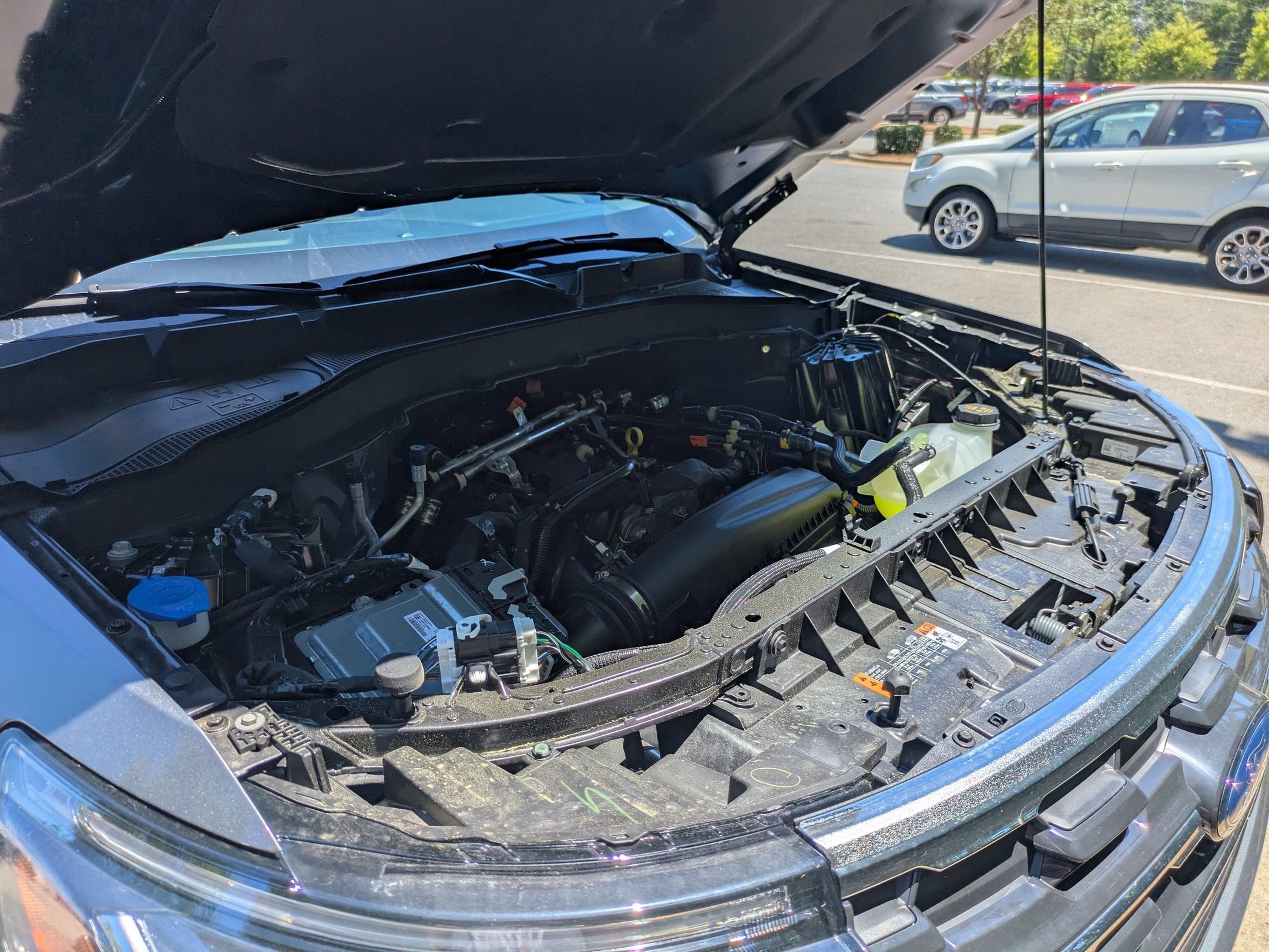 2026 Ford Explorer Active w/200A Pkg