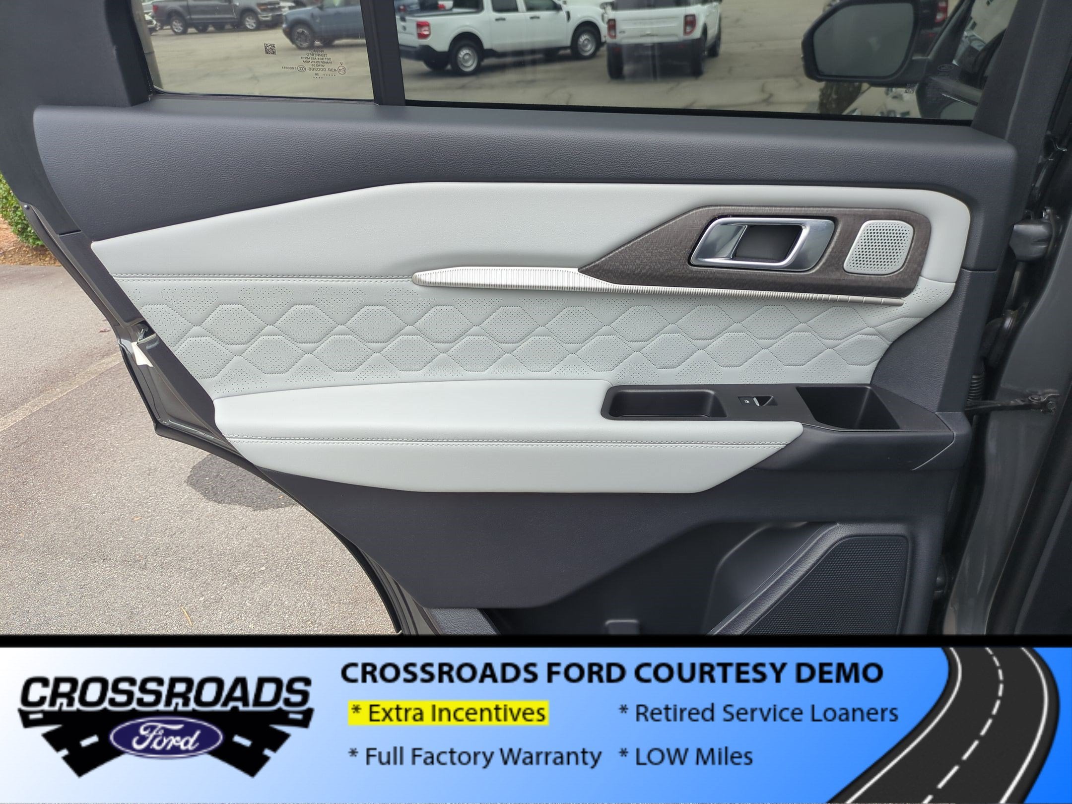 2026 Ford Explorer Platinum - Crossroads Courtesy Demo