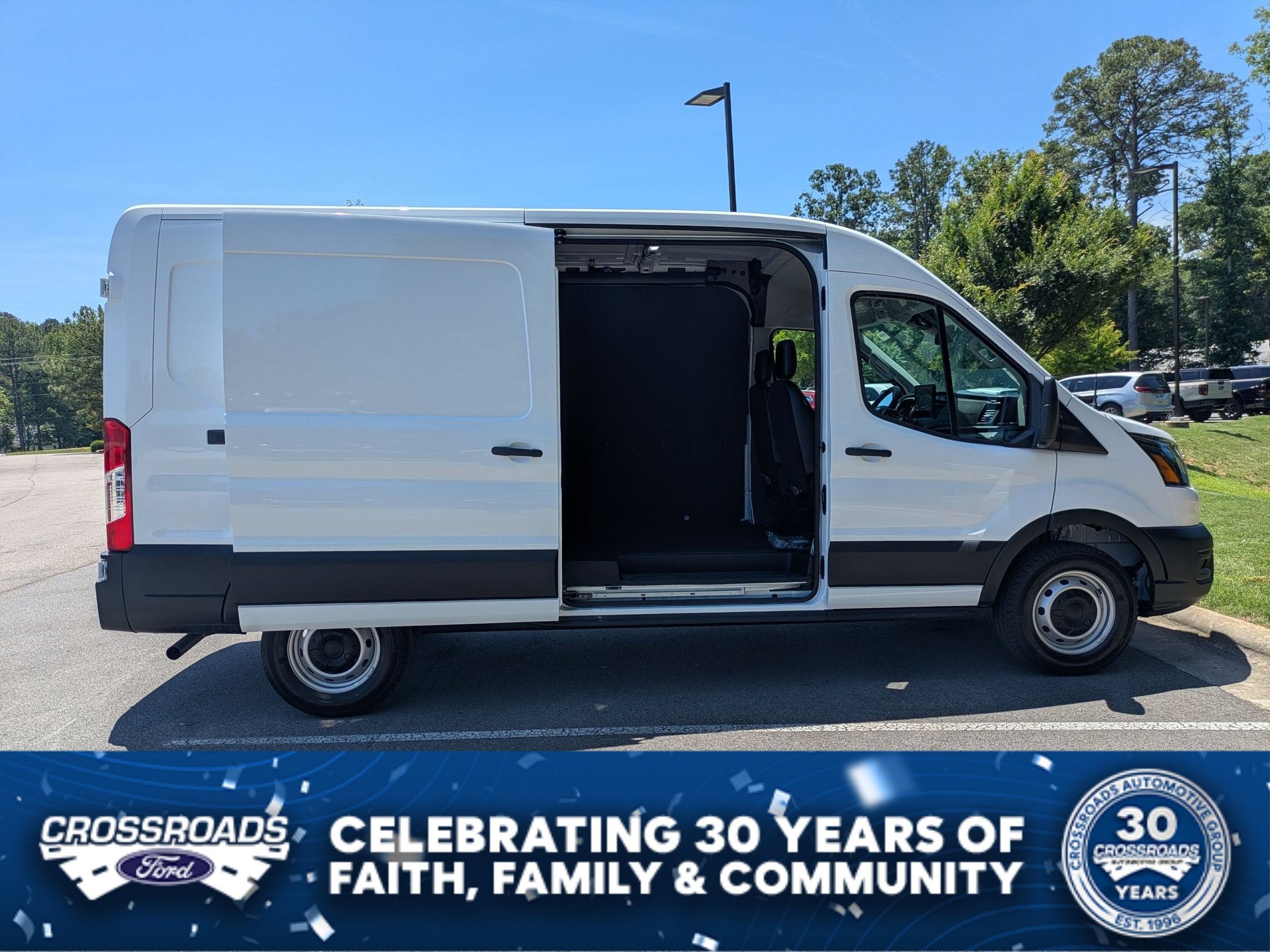 2026 Ford Transit Cargo Van Base