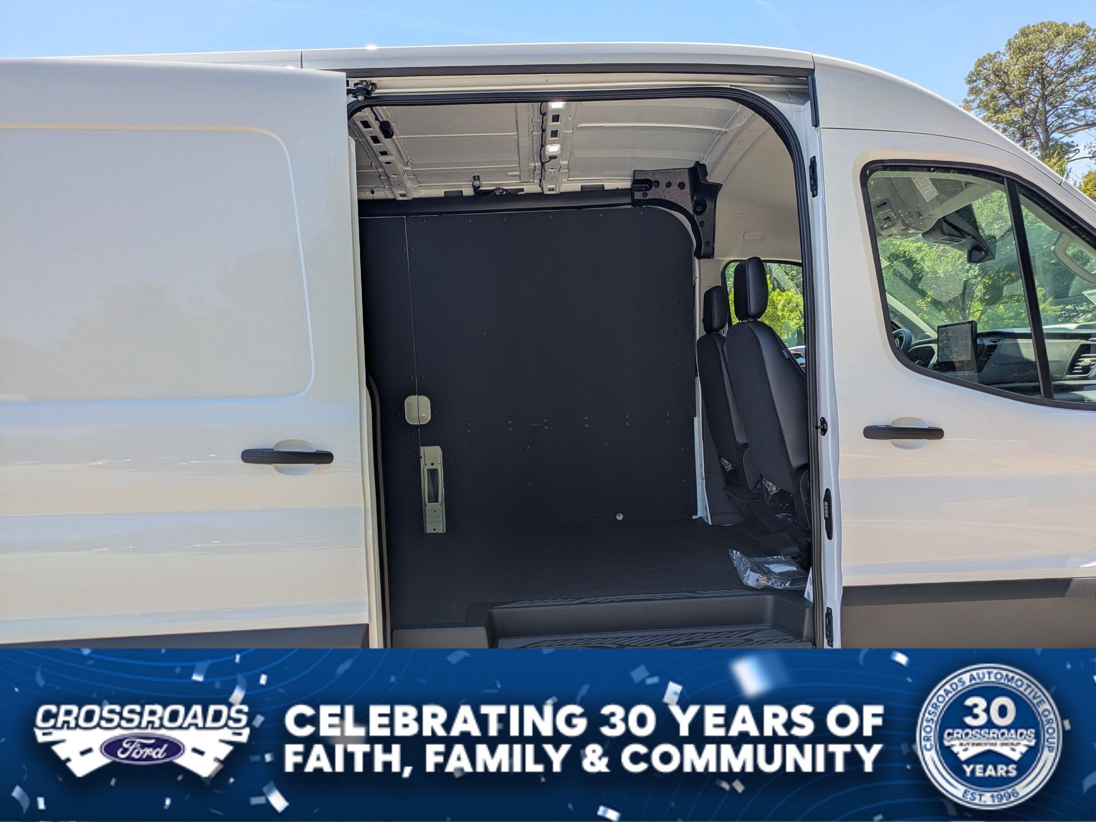 2026 Ford Transit Cargo Van Base