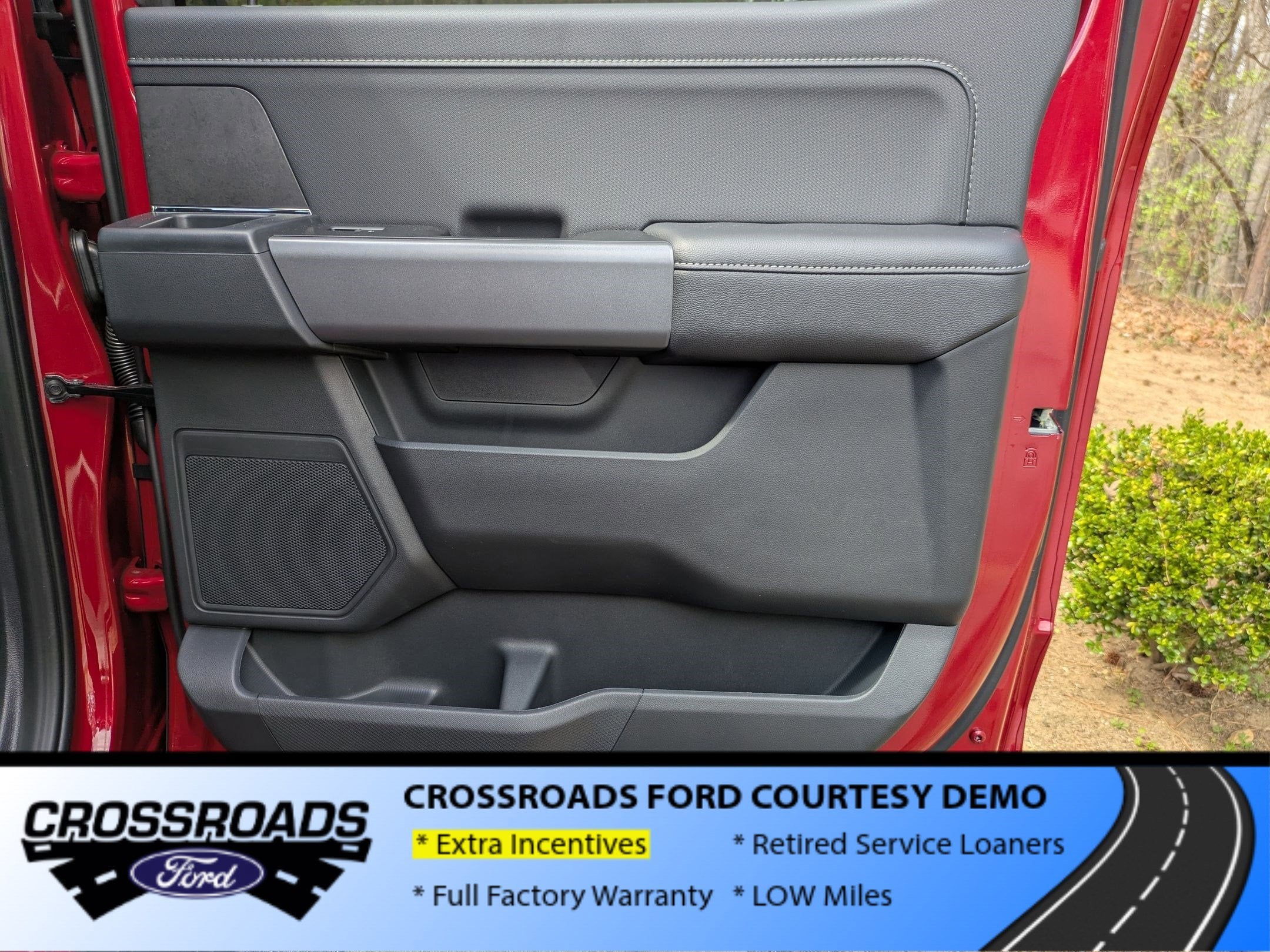 2025 Ford F-150 XLT - Crossroads Courtesy Demo