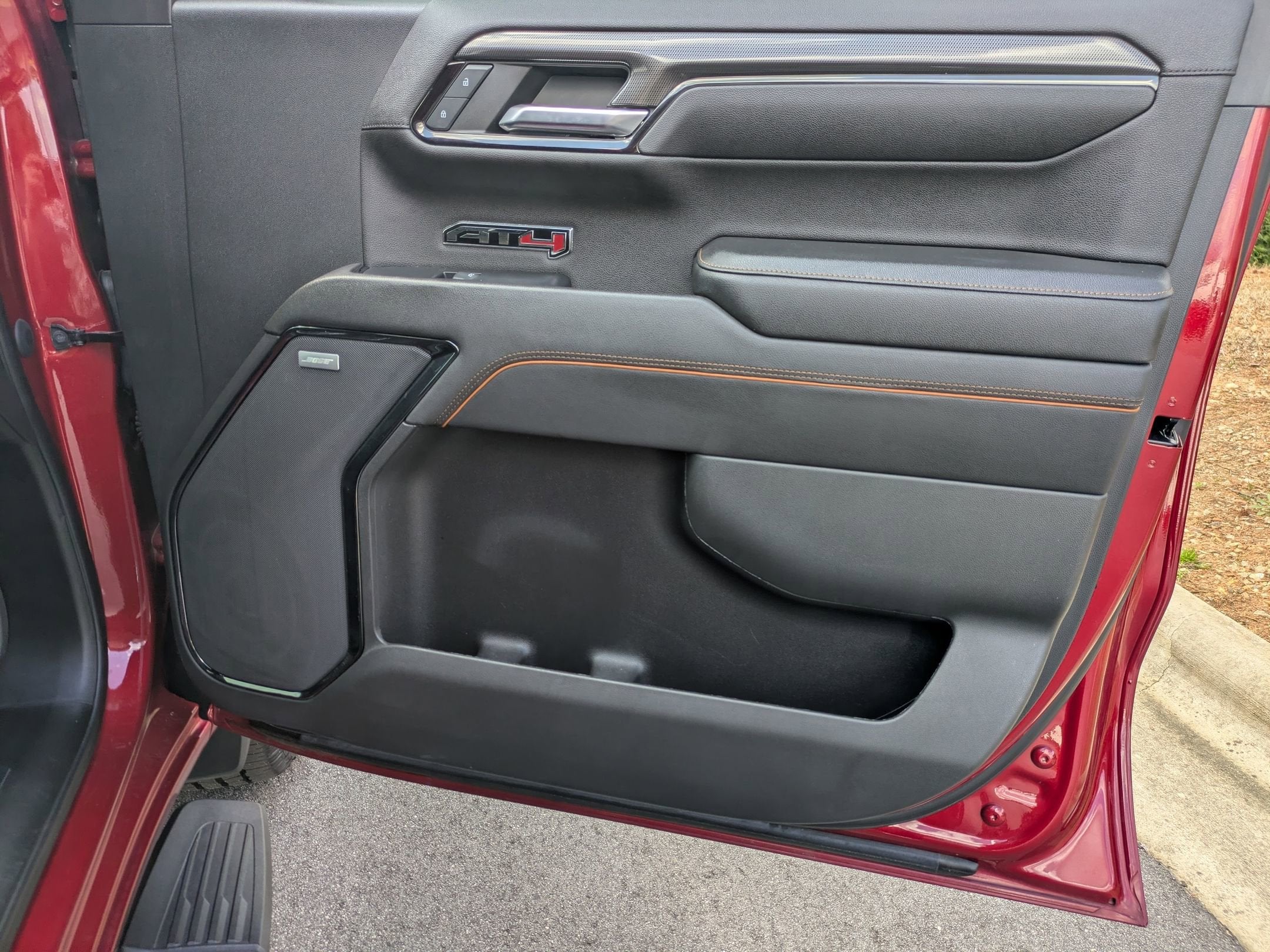 2023 GMC Sierra 1500 AT4