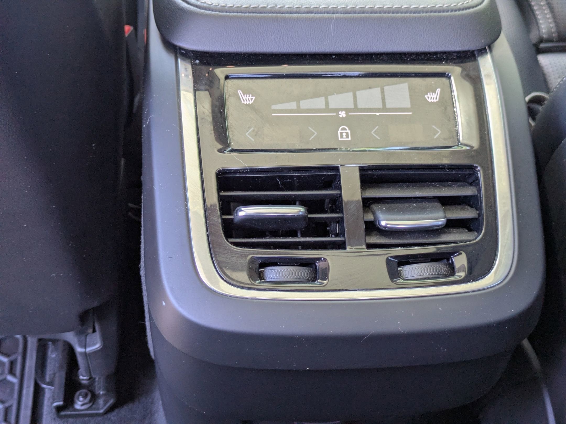 2022 Volvo XC90 Inscription
