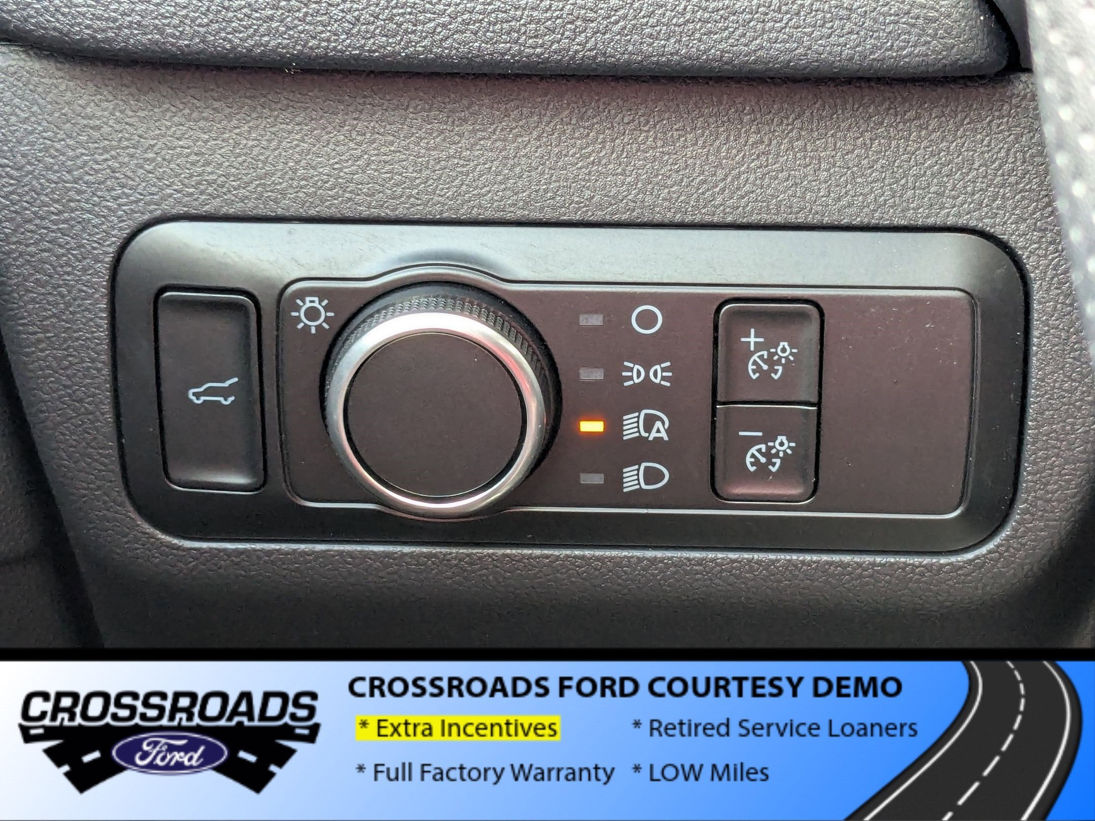 2025 Ford Escape ST-Line - Crossroads Courtesy Demo