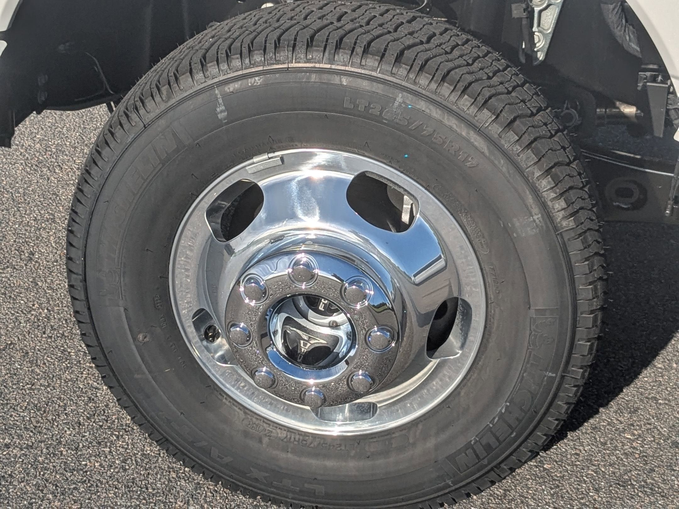 2026 Ford Super Duty F-350 DRW Platinum