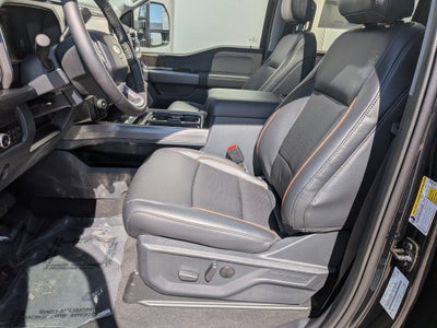 2026 Ford Super Duty F-350 DRW LARIAT