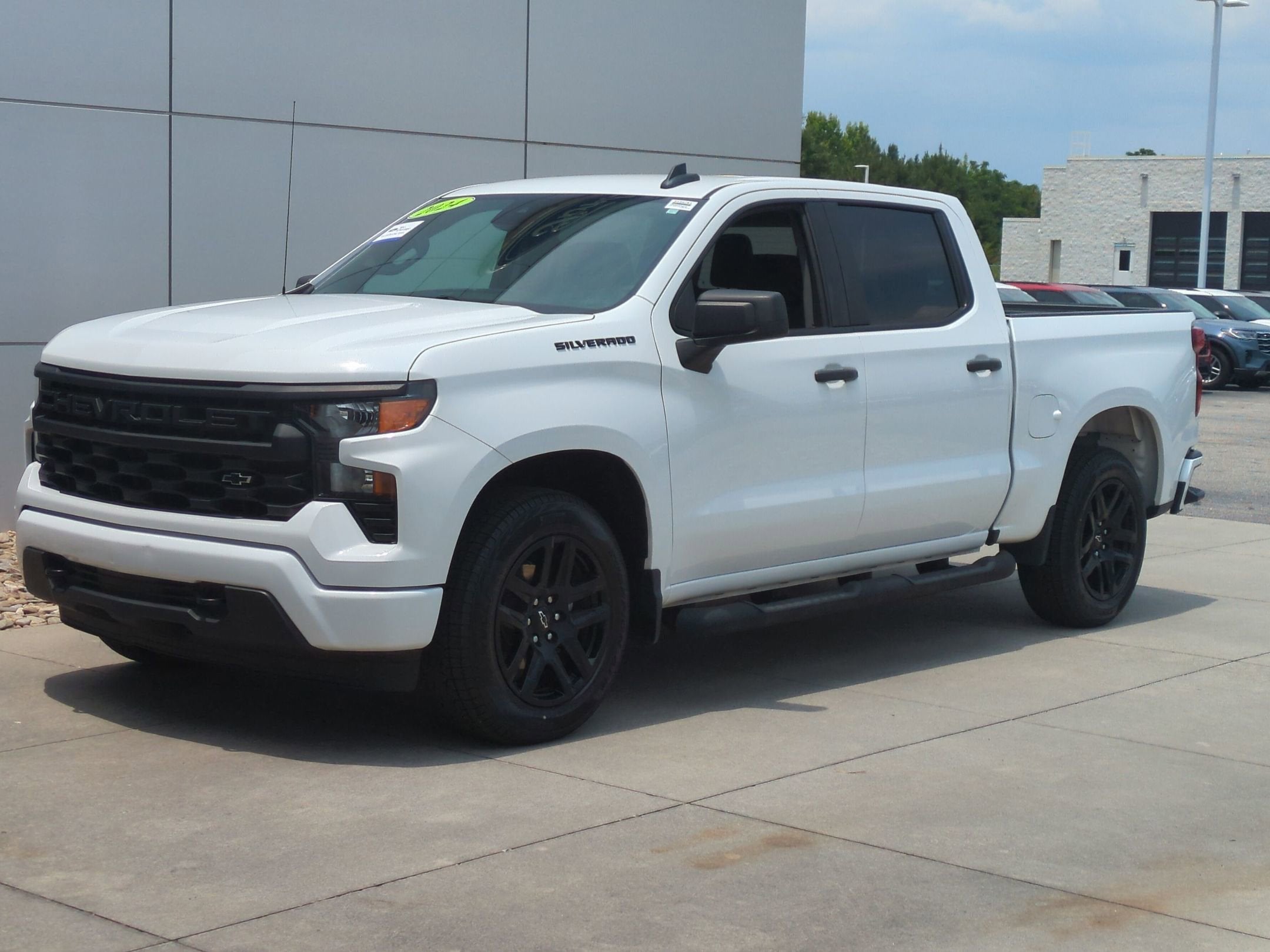 2024 Chevrolet Silverado 1500 Custom