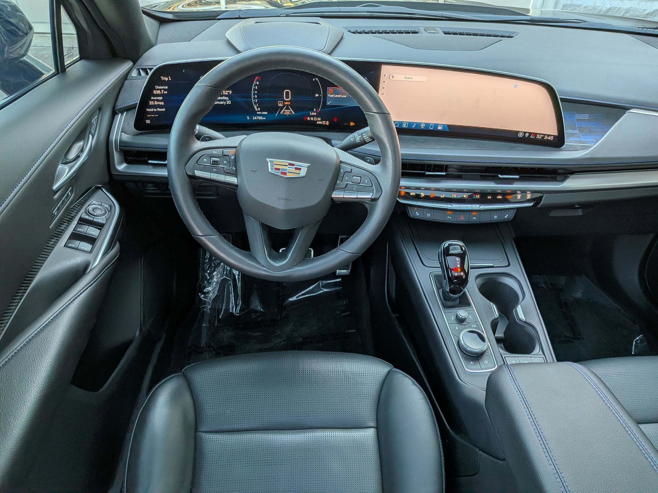 2024 Cadillac XT4 AWD Sport