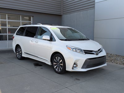 2020 Toyota Sienna Limited Premium