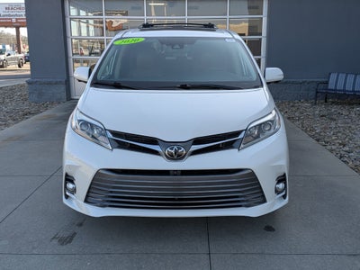 2020 Toyota Sienna Limited Premium