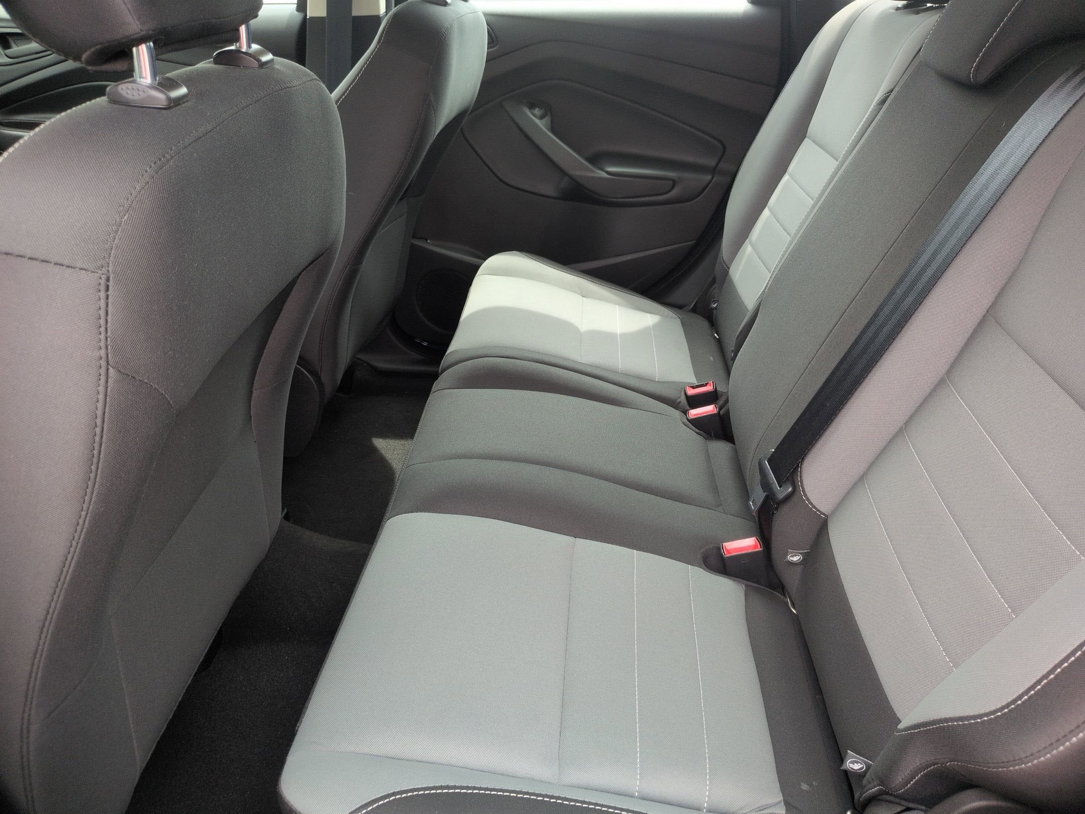 2019 Ford Escape S