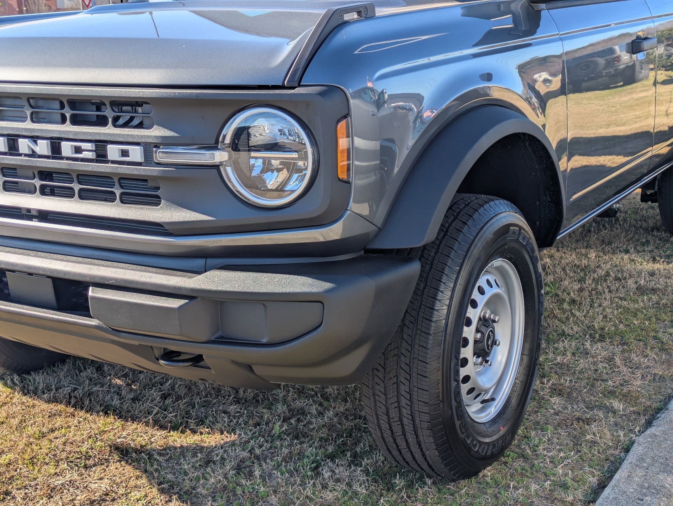 2025 Ford Bronco Base