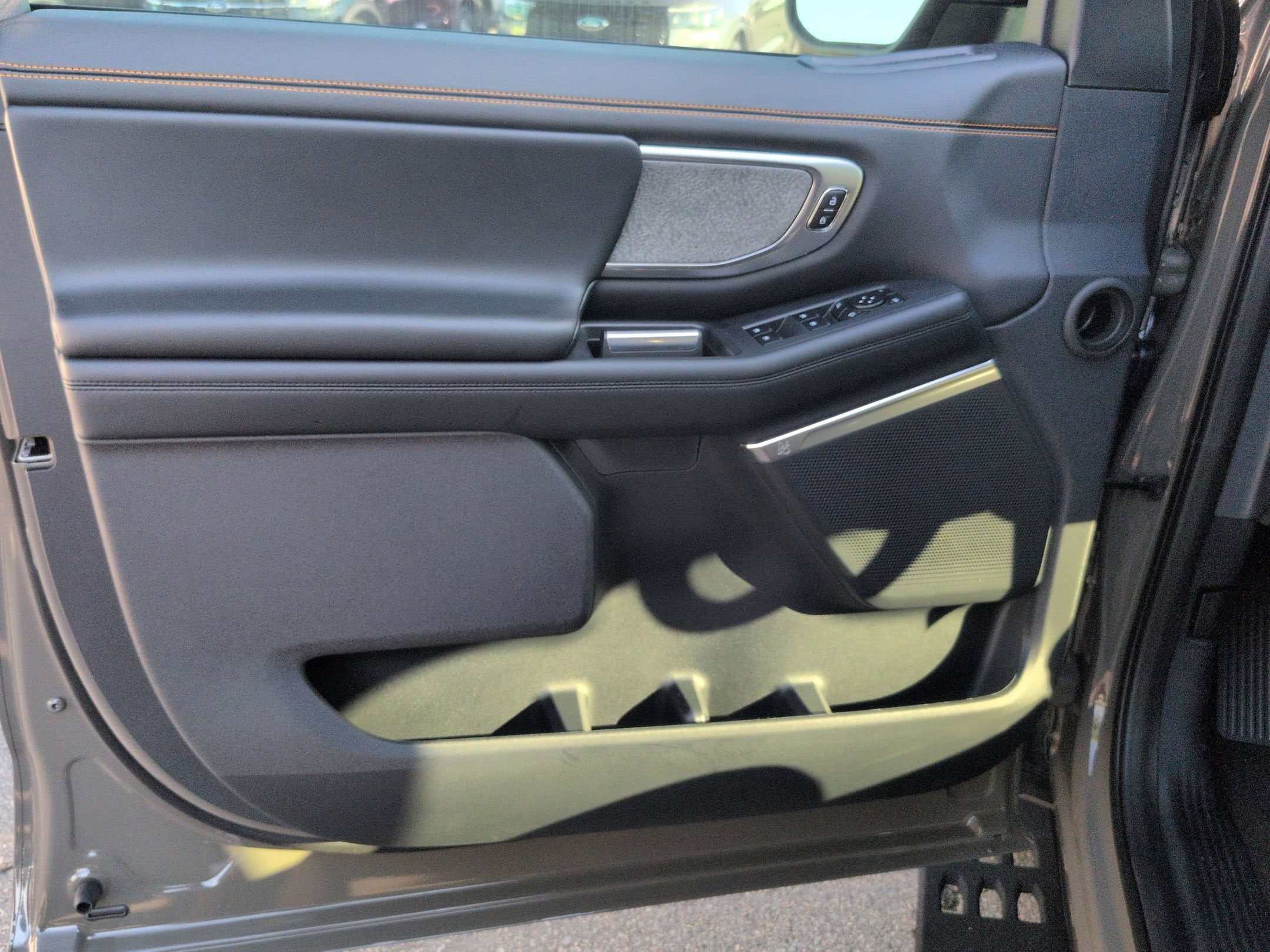 2027 Ford Expedition Tremor