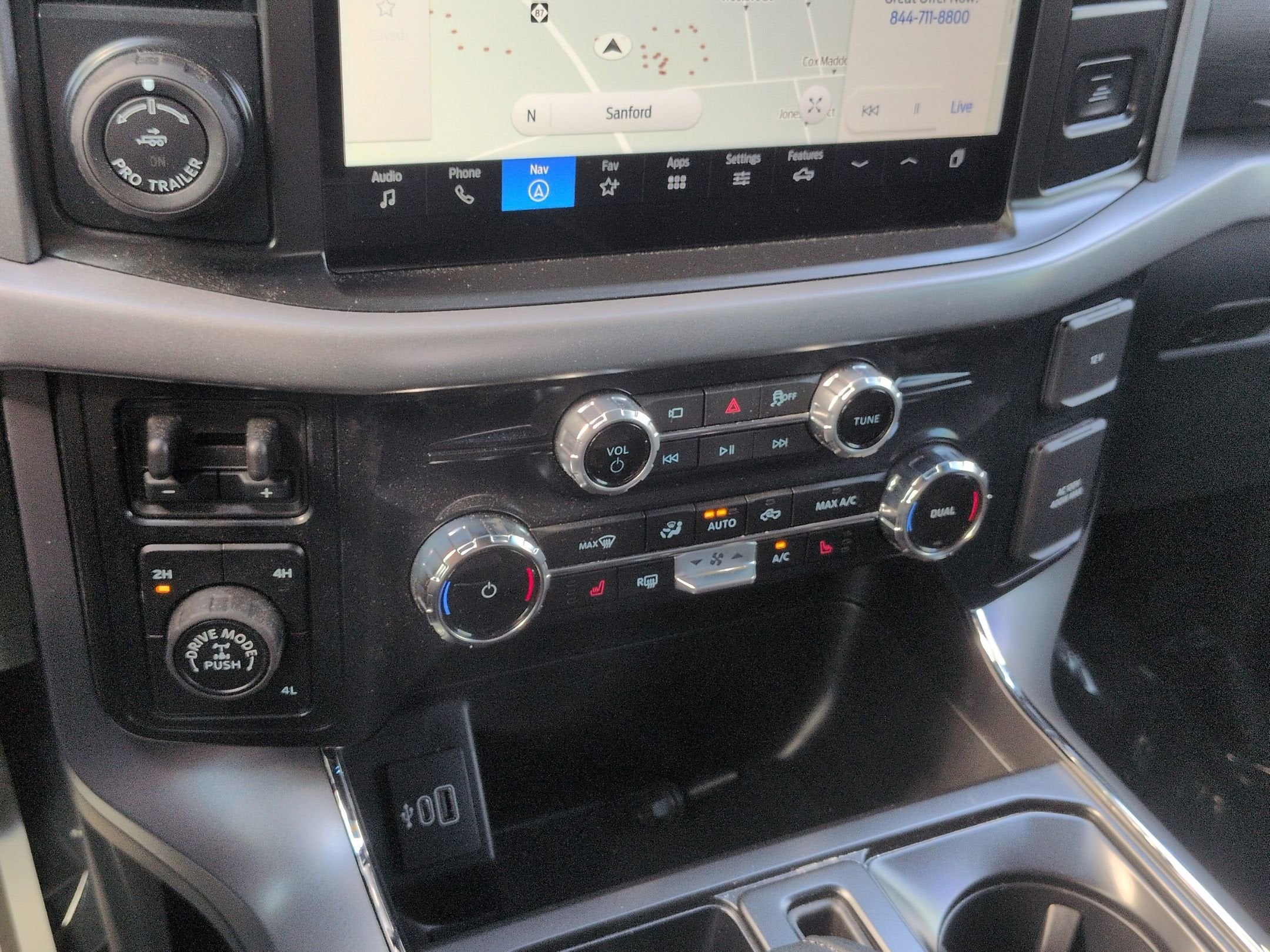 2026 Ford F-150 XLT - Crossroads Courtesy Demo