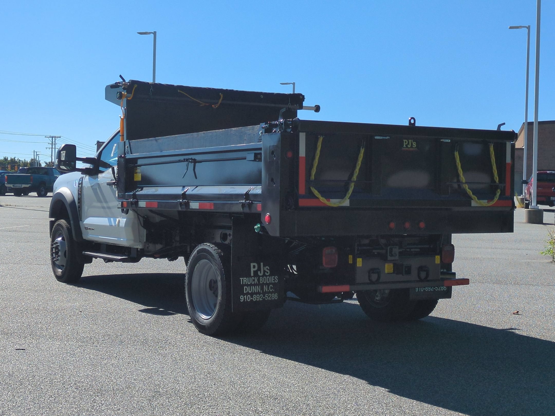 2026 Ford Super Duty F-550 DRW XL