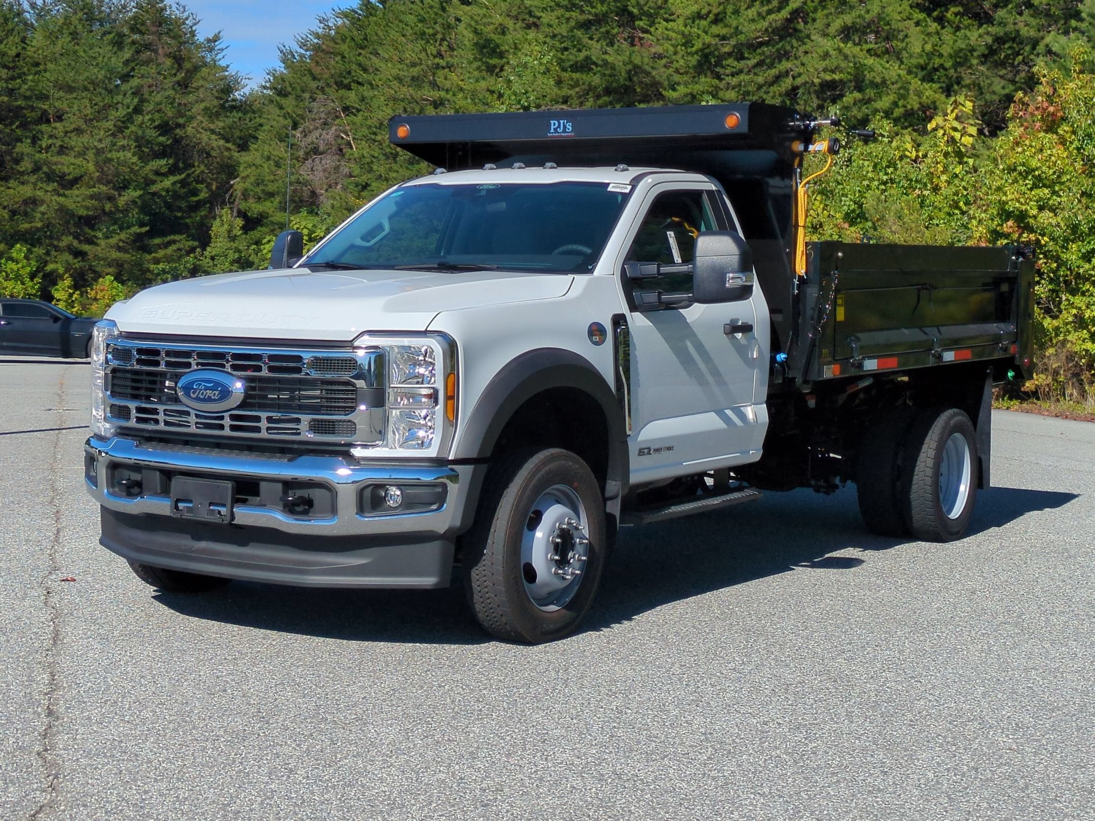 2026 Ford Super Duty F-550 DRW XL