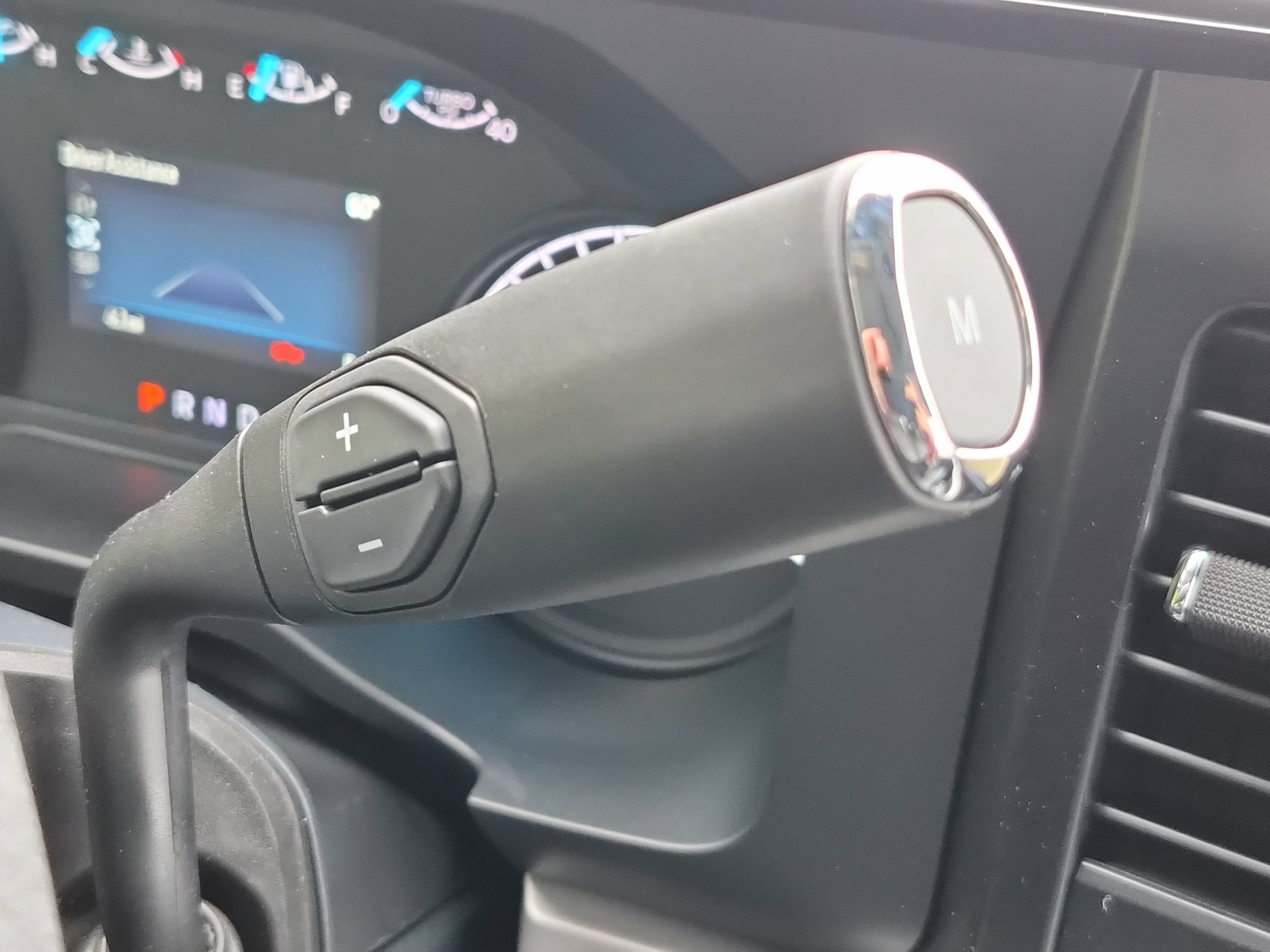 2027 Ford Super Duty F-550 DRW XL