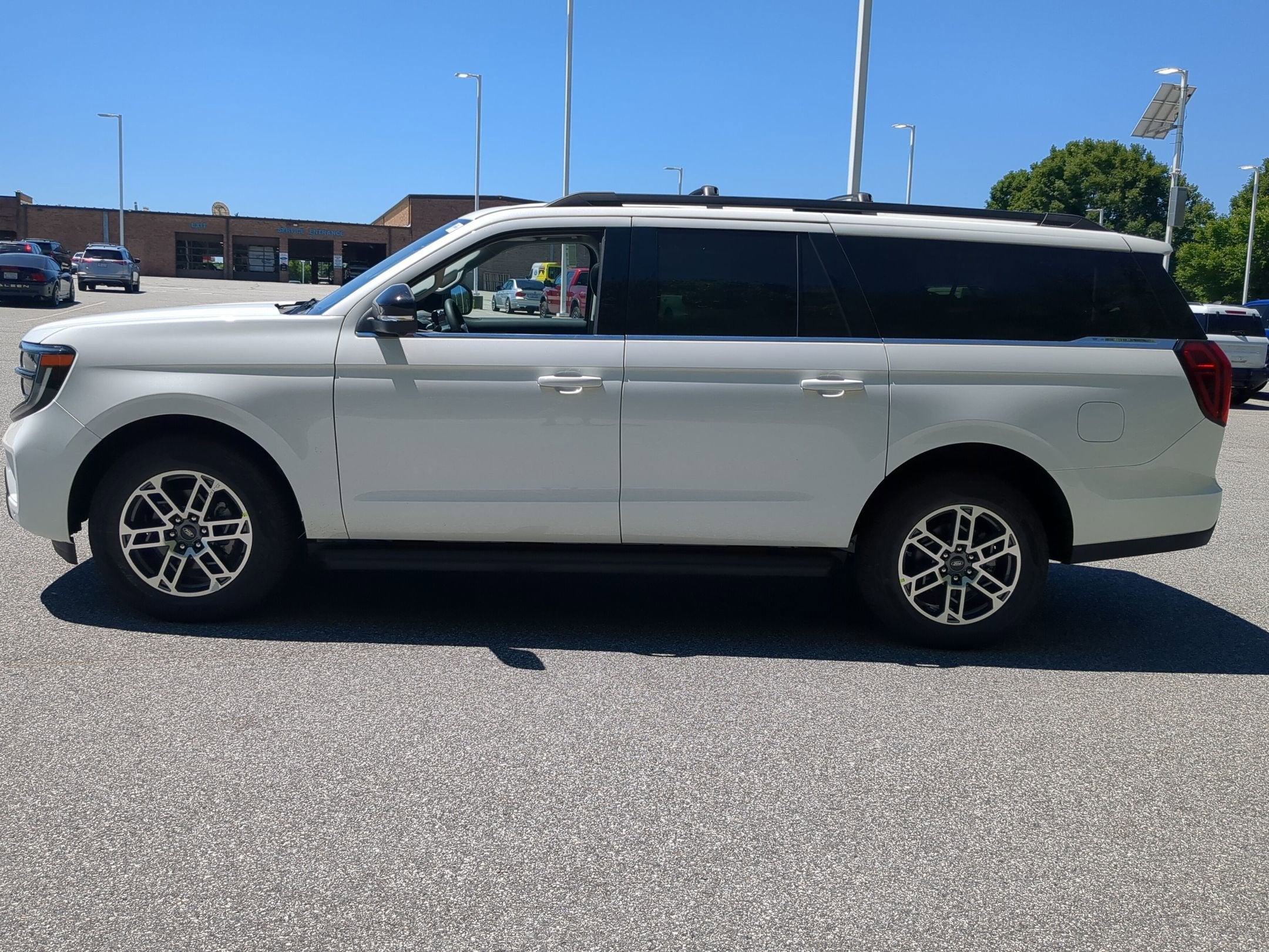 2026 Ford Expedition Max Active