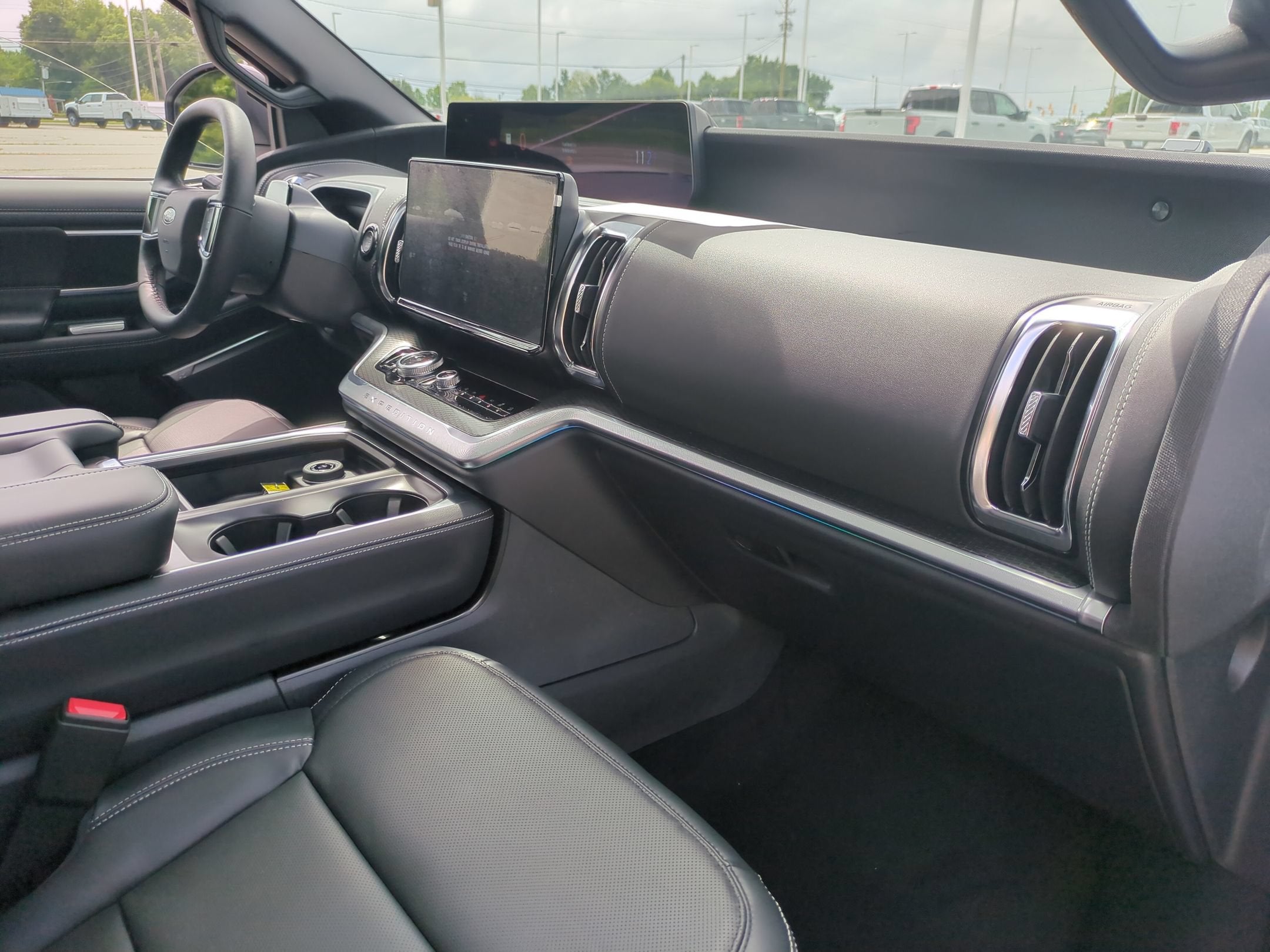 2027 Ford Expedition Max Platinum