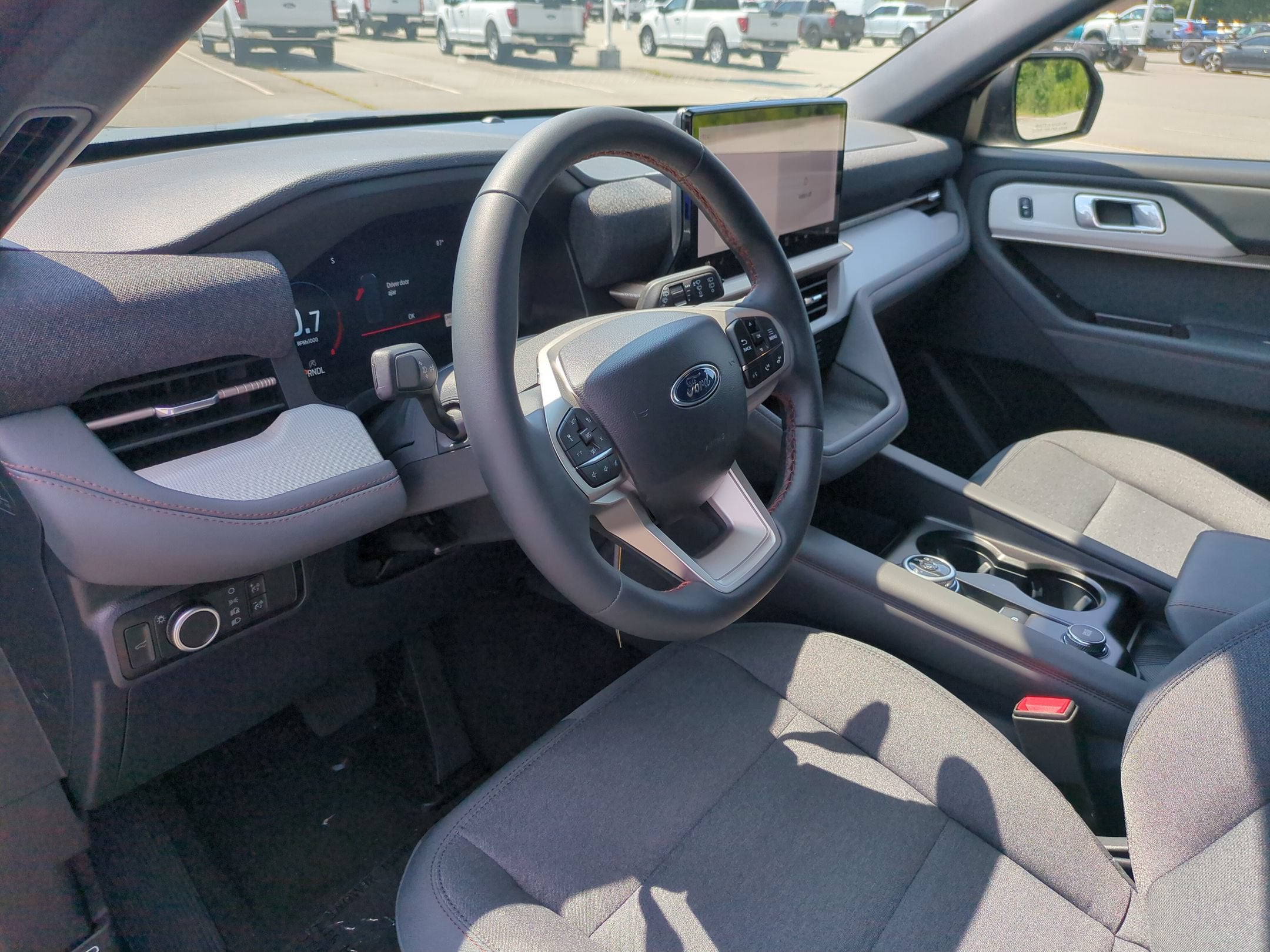 2027 Ford Explorer Active w/200A Pkg