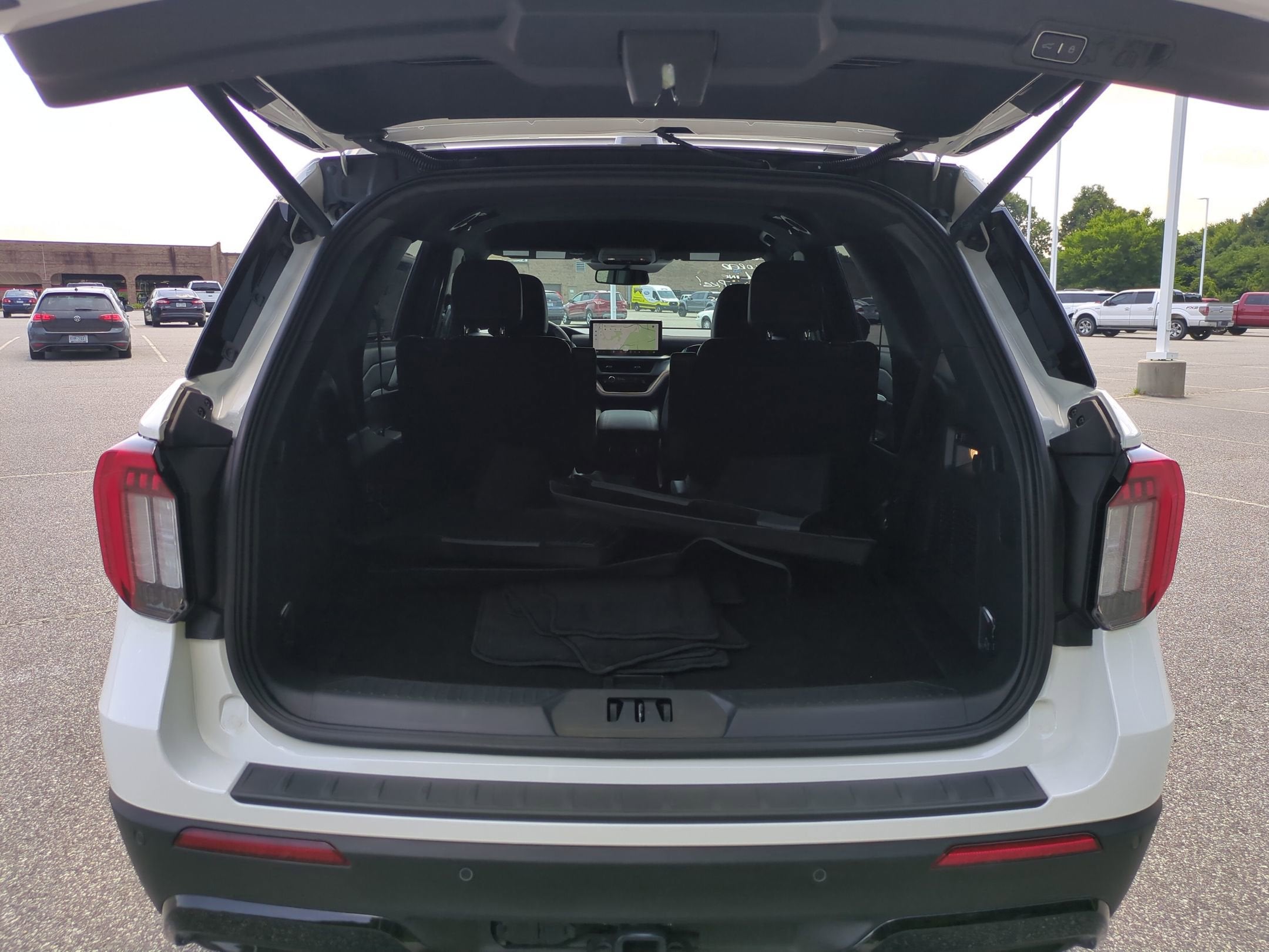 2026 Ford Explorer ST-Line - Crossroads Courtesy Demo
