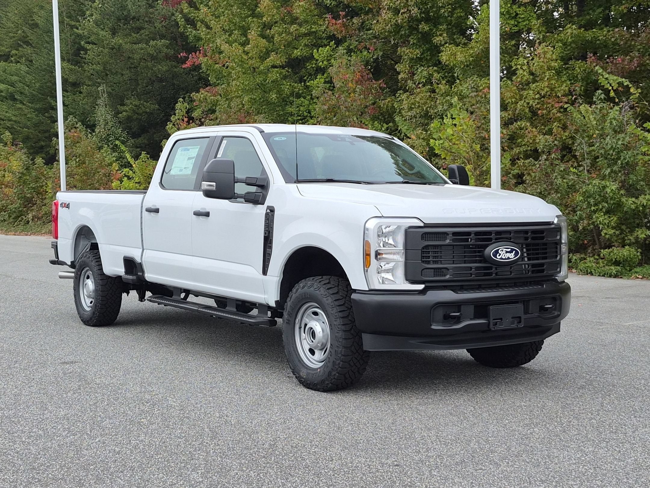 2027 Ford Super Duty F-250 SRW XL