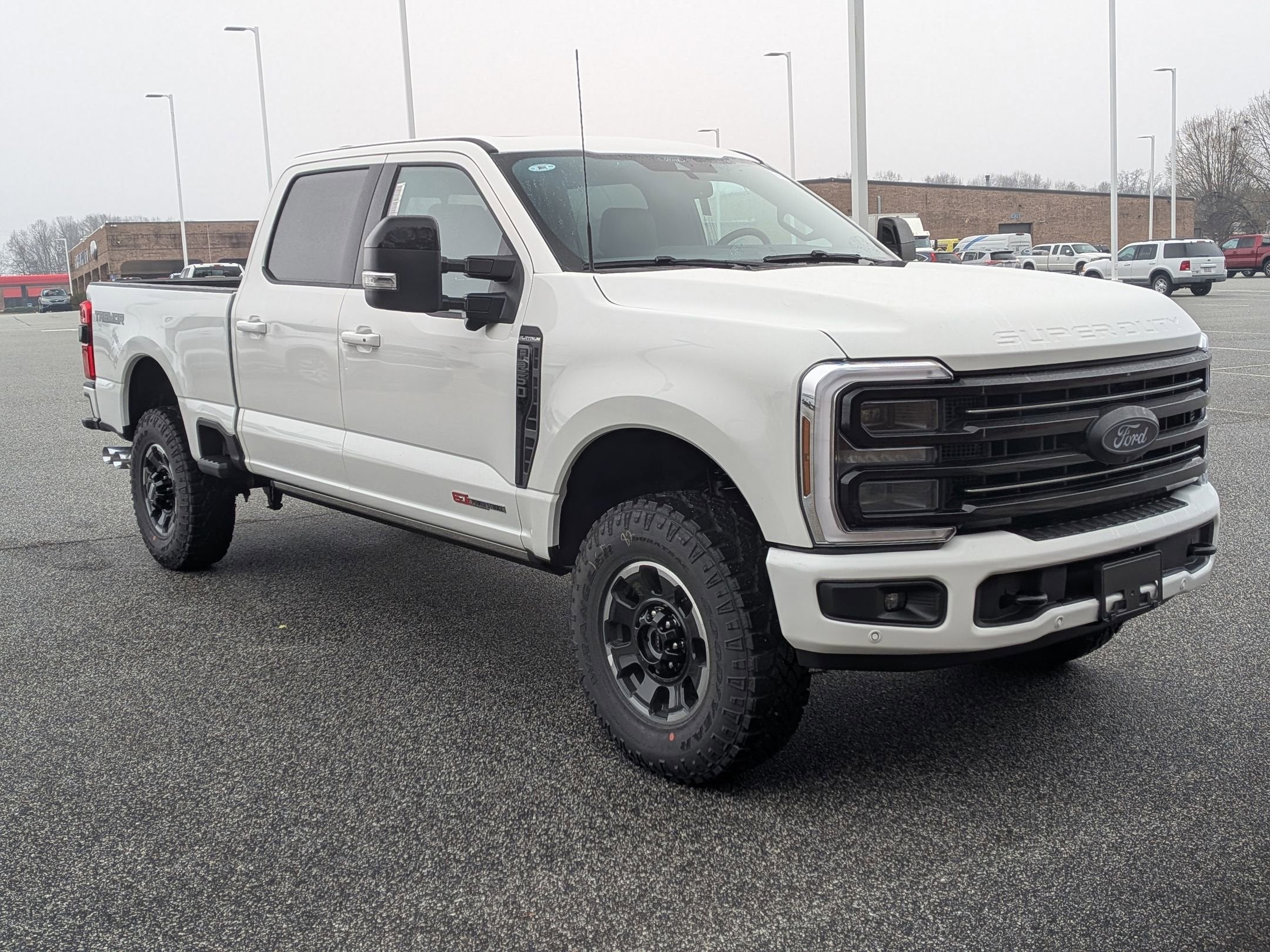 2026 Ford Super Duty F-250 SRW Platinum Tremor