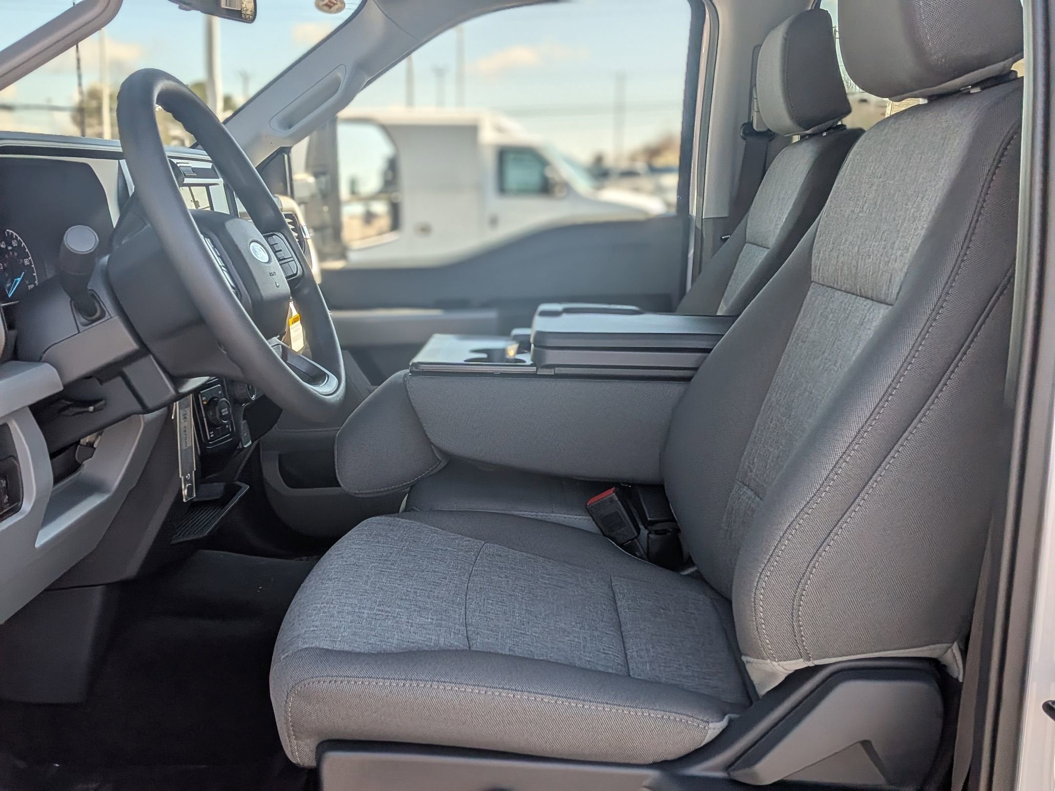 2026 Ford Super Duty F-350 SRW XL