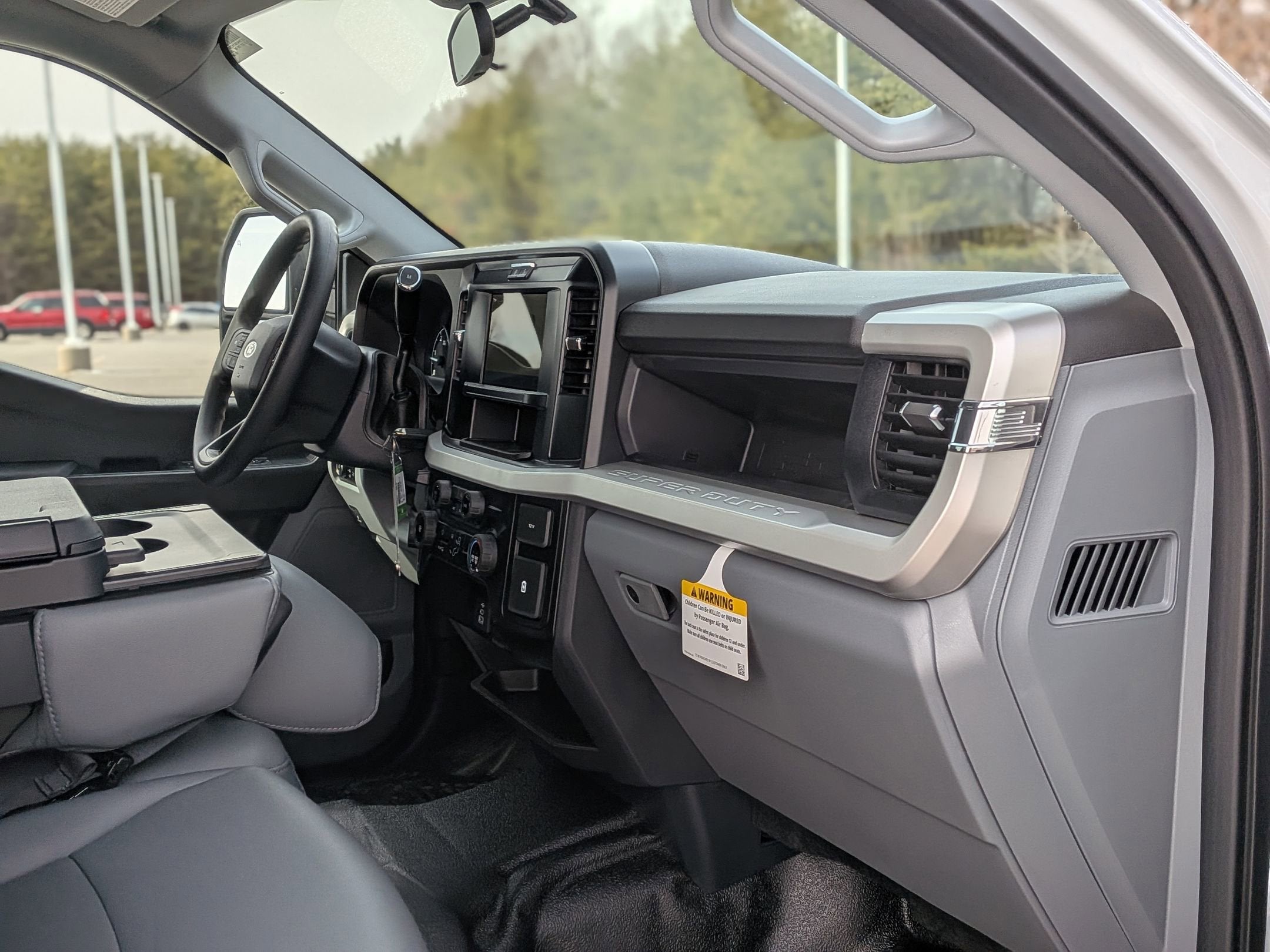 2026 Ford Super Duty F-350 SRW XLT