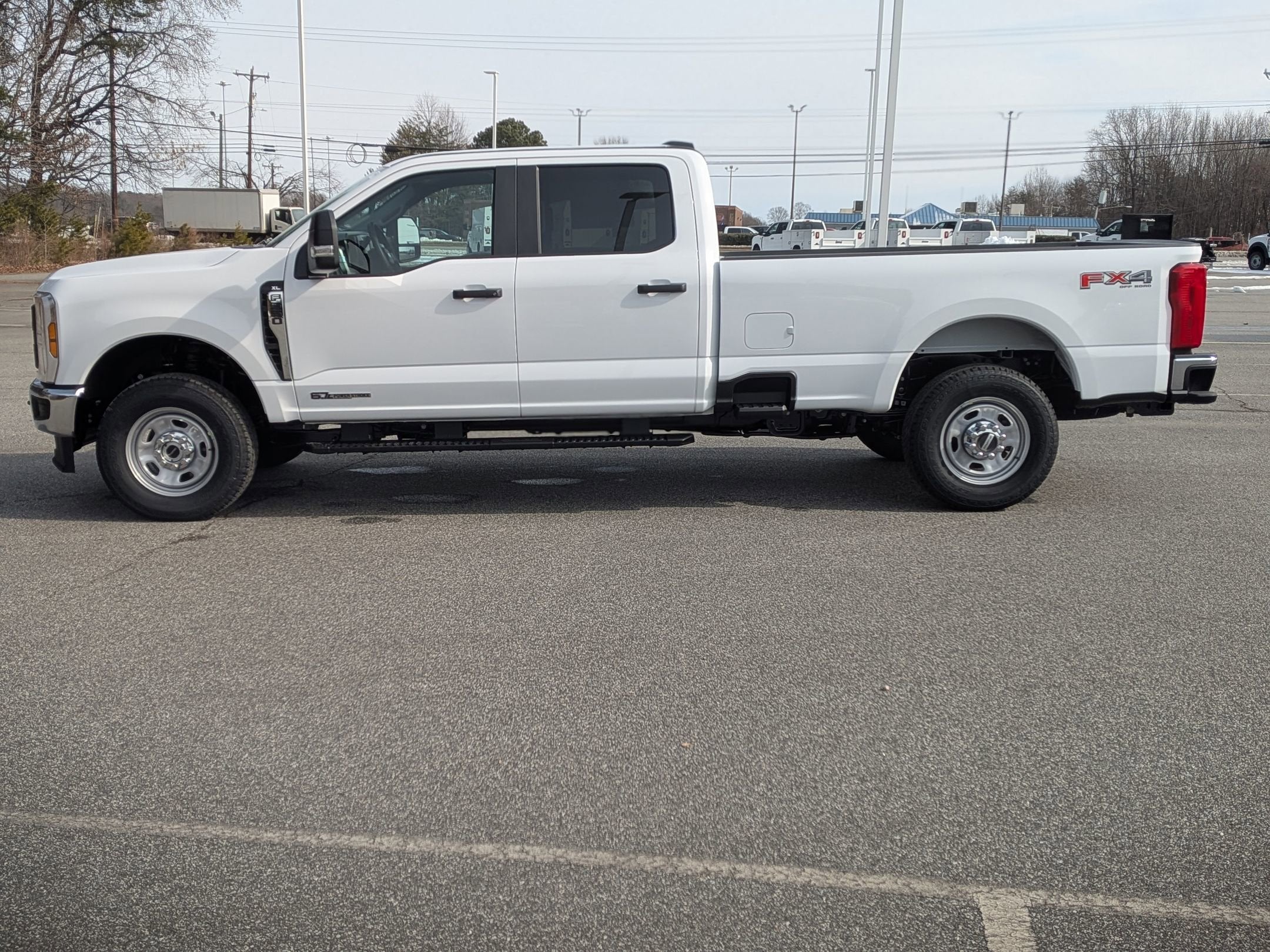 2026 Ford Super Duty F-350 SRW XLT