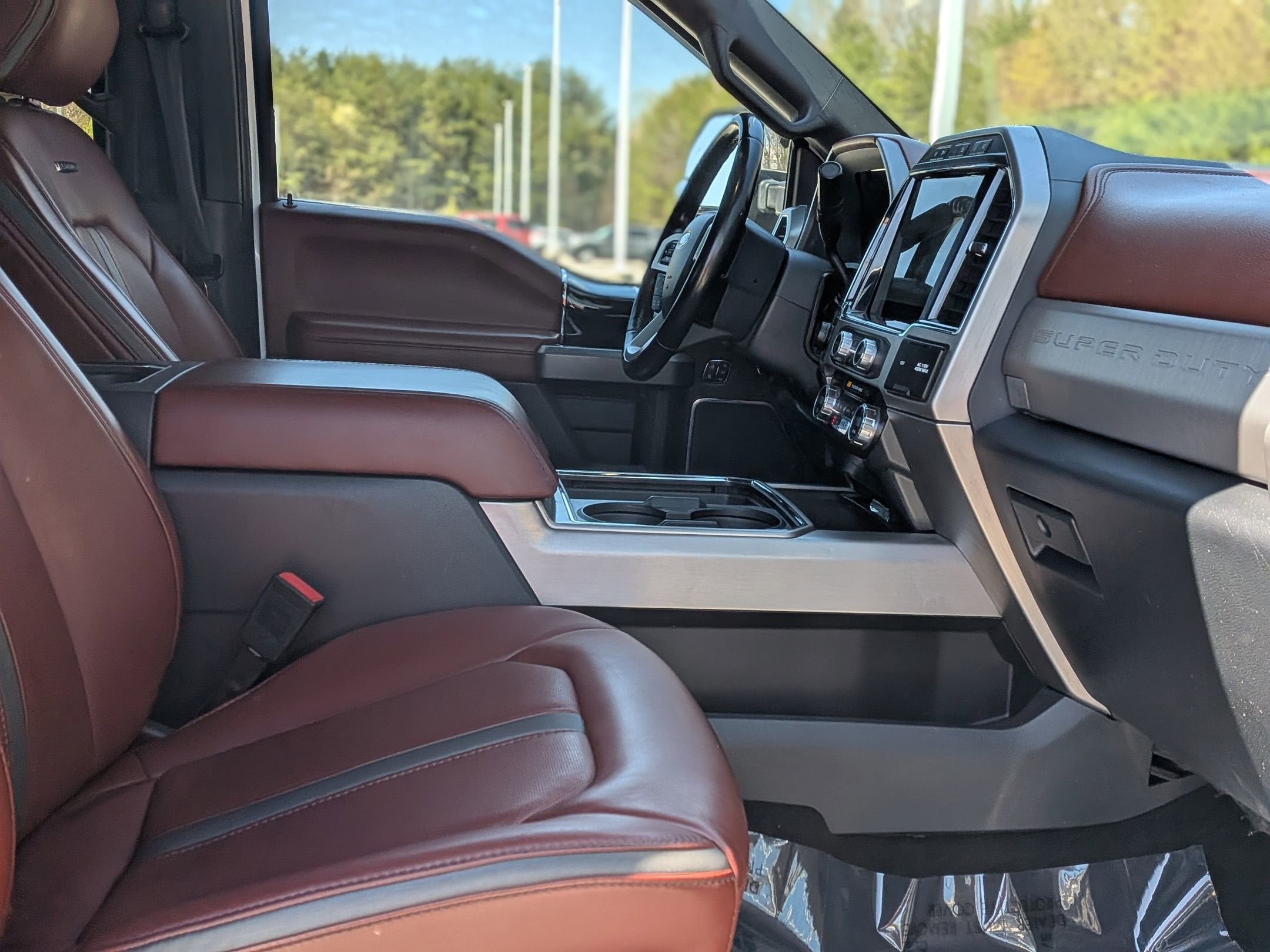 2022 Ford Super Duty F-350 SRW Platinum
