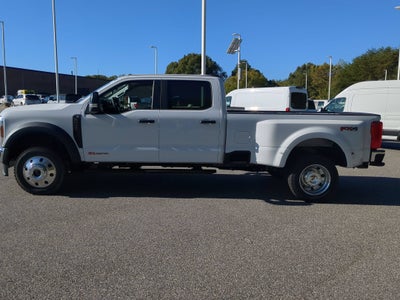 2027 Ford Super Duty F-450 DRW XL