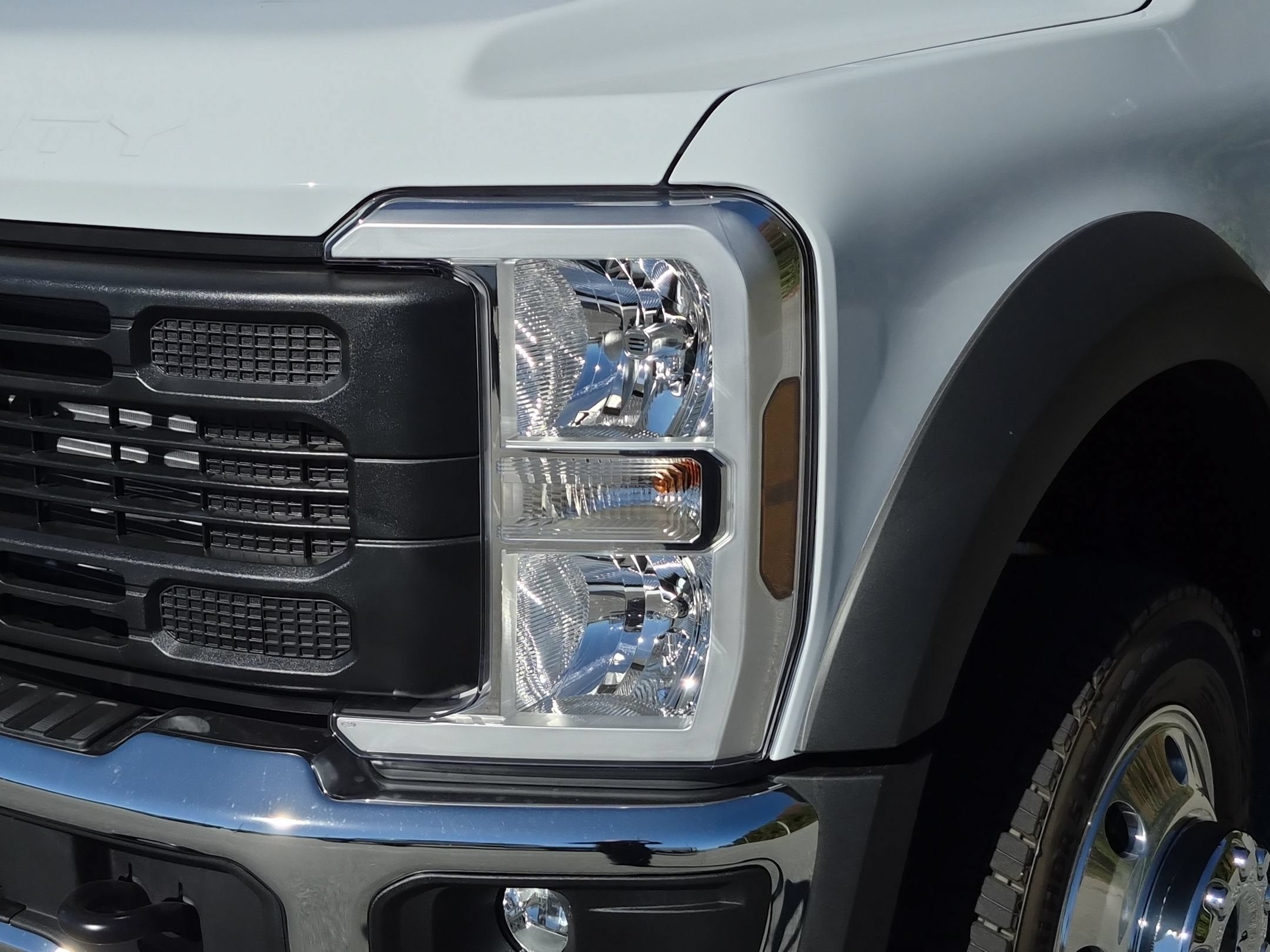 2027 Ford Super Duty F-450 DRW XL