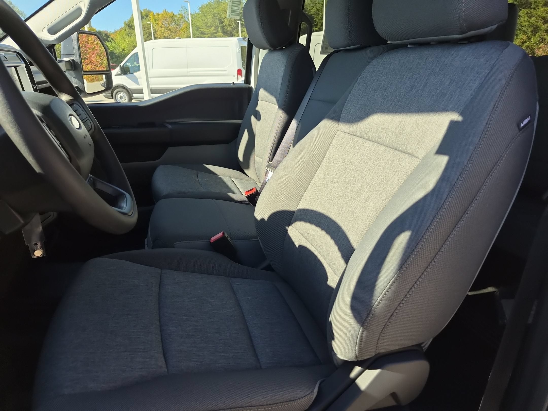 2027 Ford Super Duty F-450 DRW XL