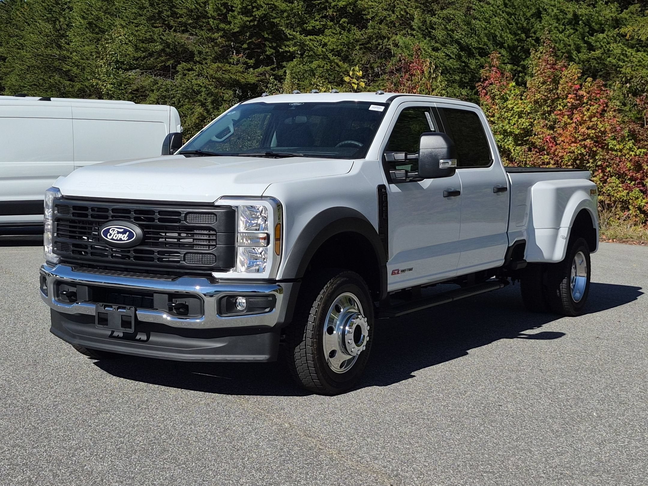 2027 Ford Super Duty F-450 DRW XL