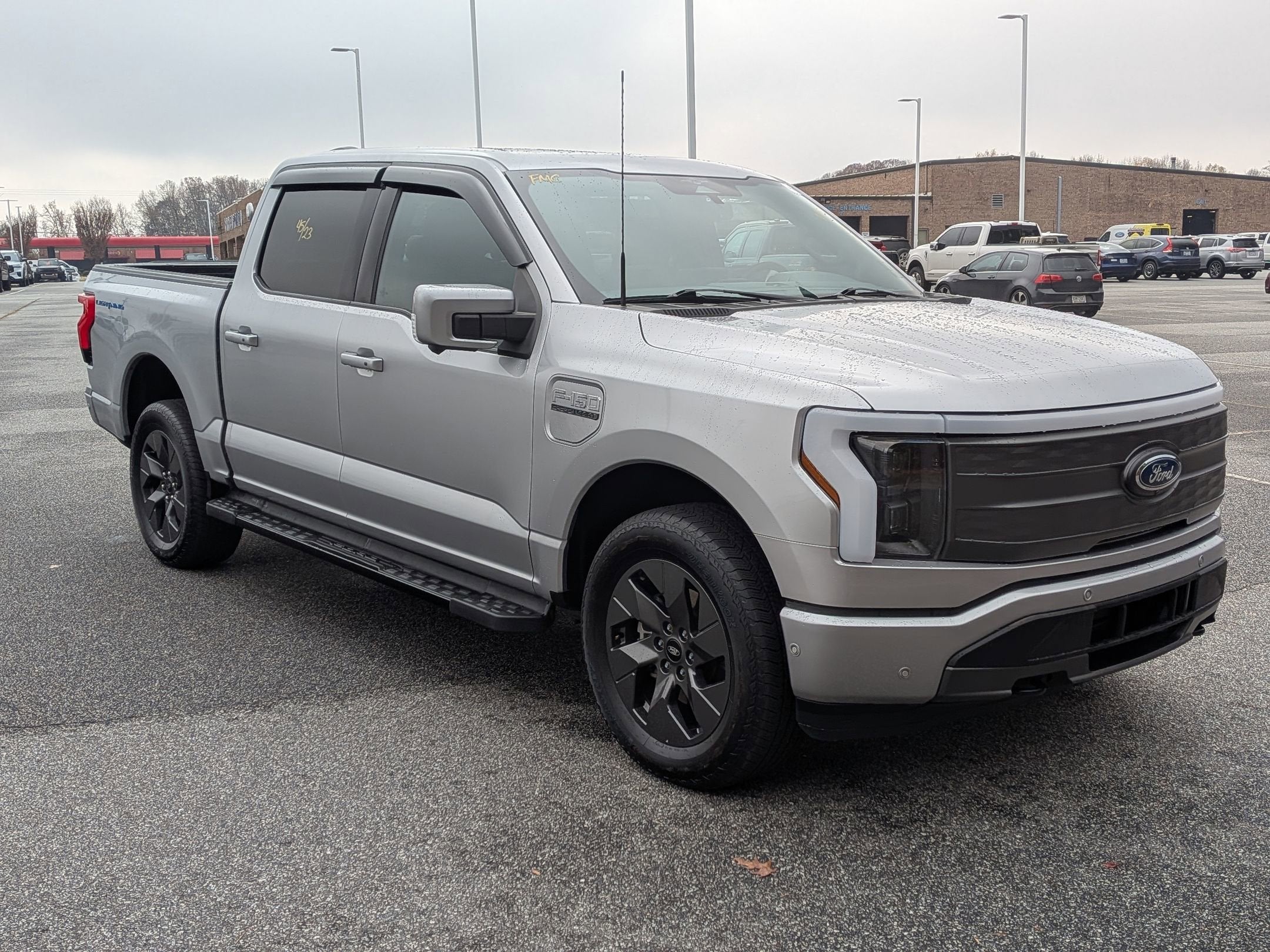 2023 Ford F-150 Lightning LARIAT