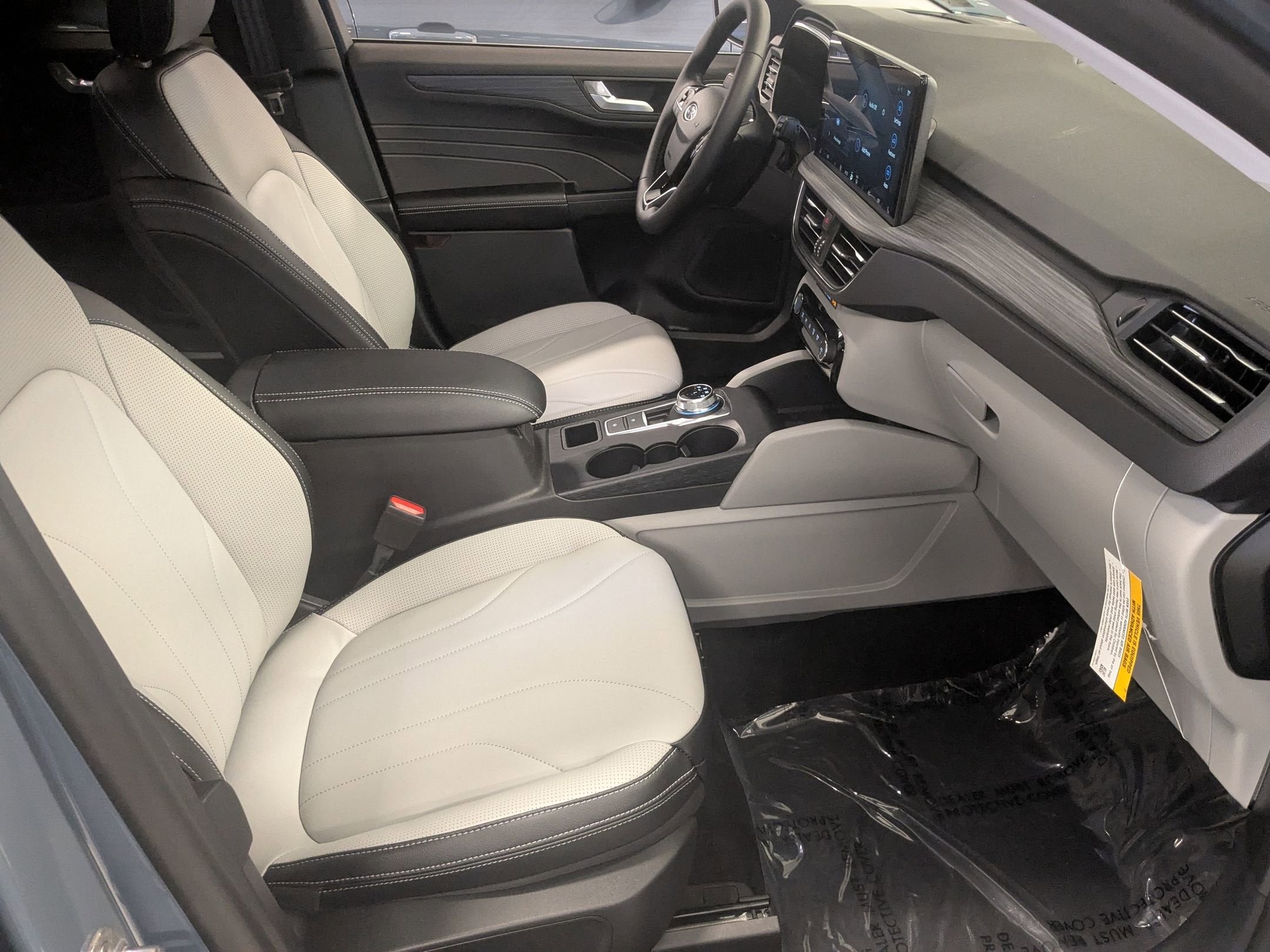 2026 Ford Escape Platinum