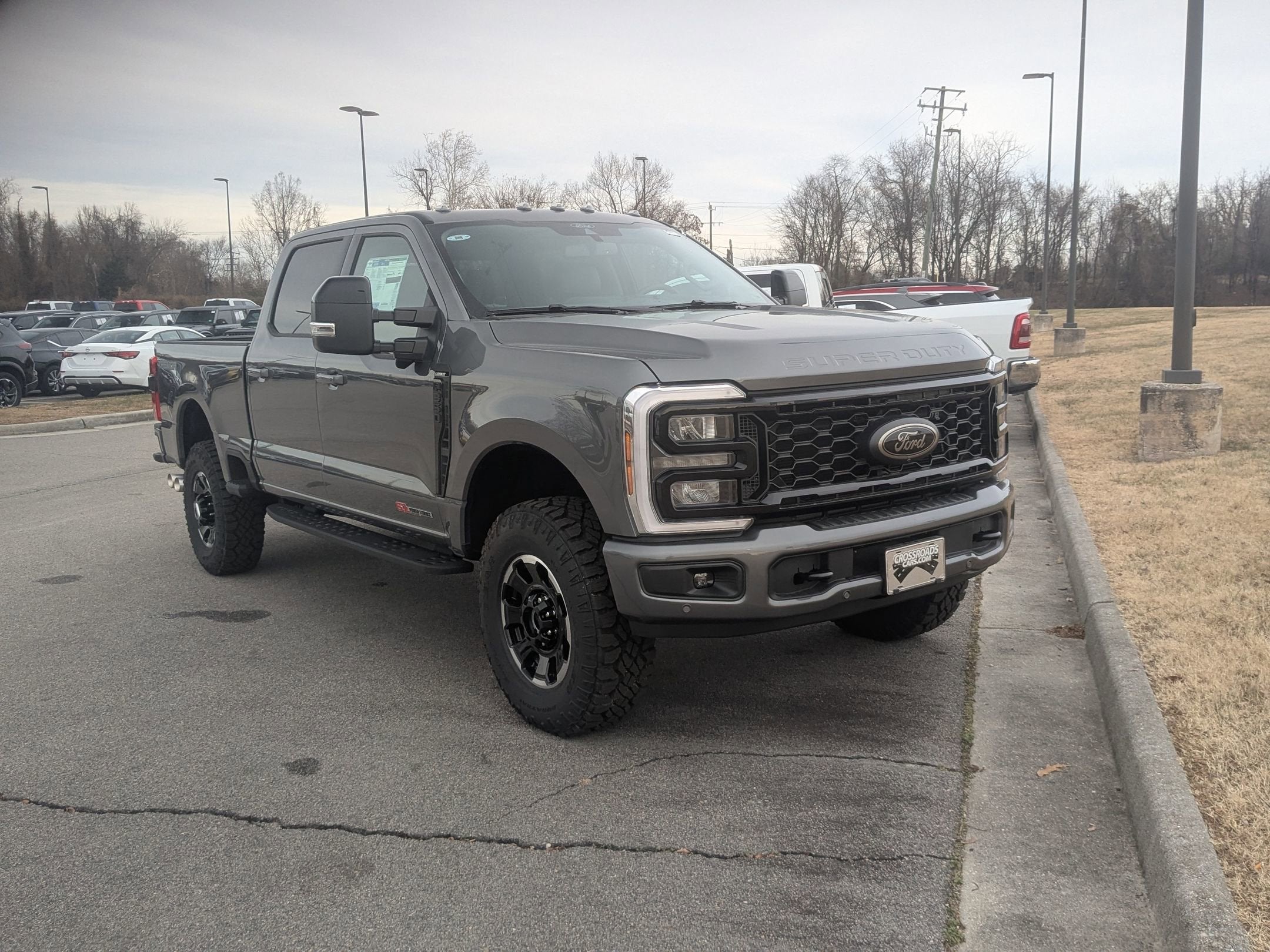 2025 Ford Super Duty F-350 SRW LARIAT