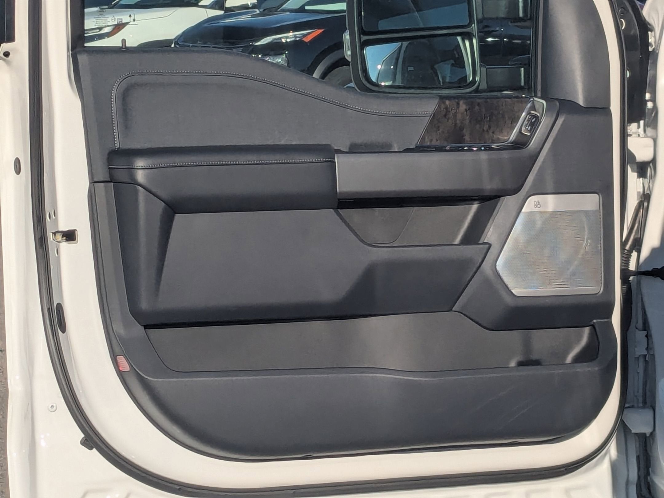 2025 Ford Super Duty F-350 SRW LARIAT