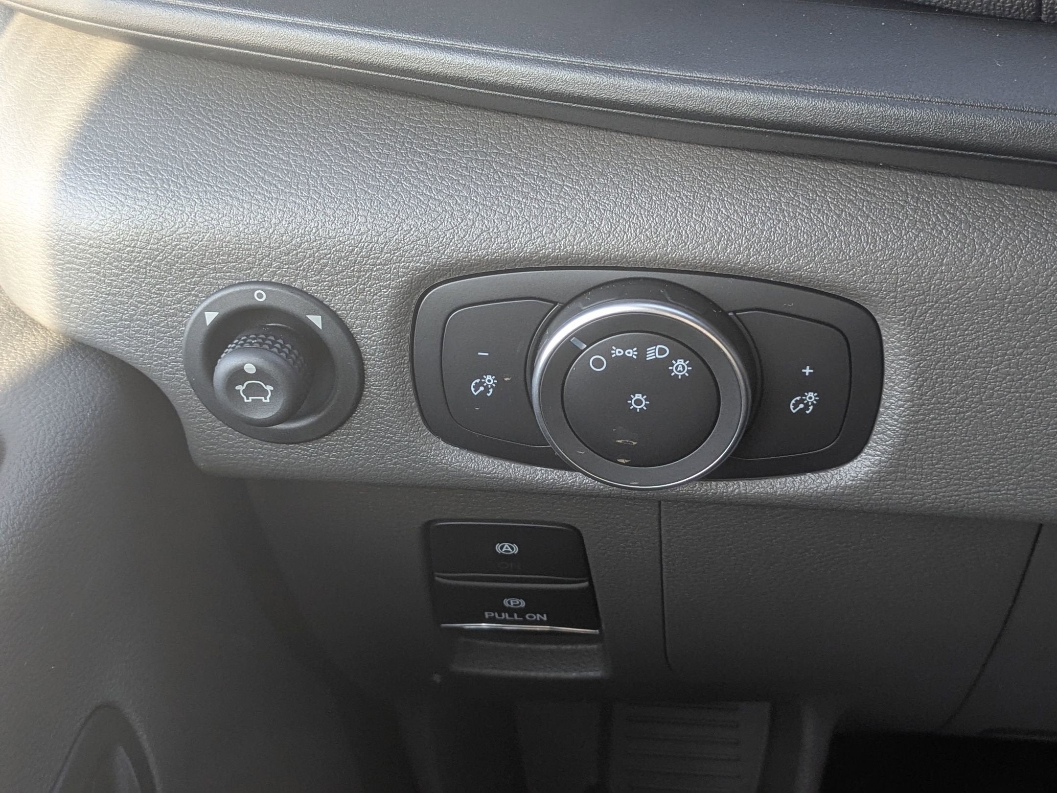 2025 Ford Transit Cargo Van Base