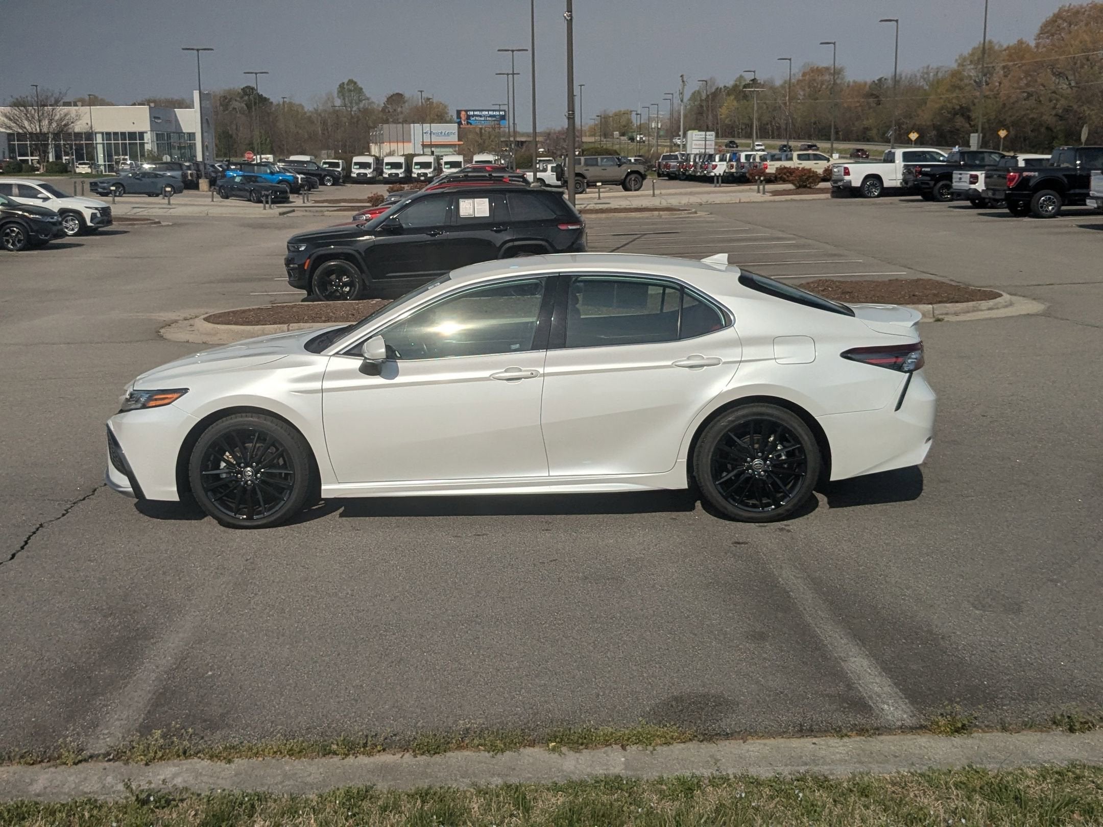 2023 Toyota Camry XSE