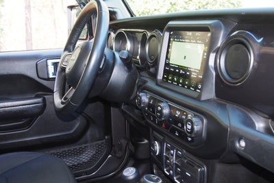 2022 Jeep Gladiator Altitude