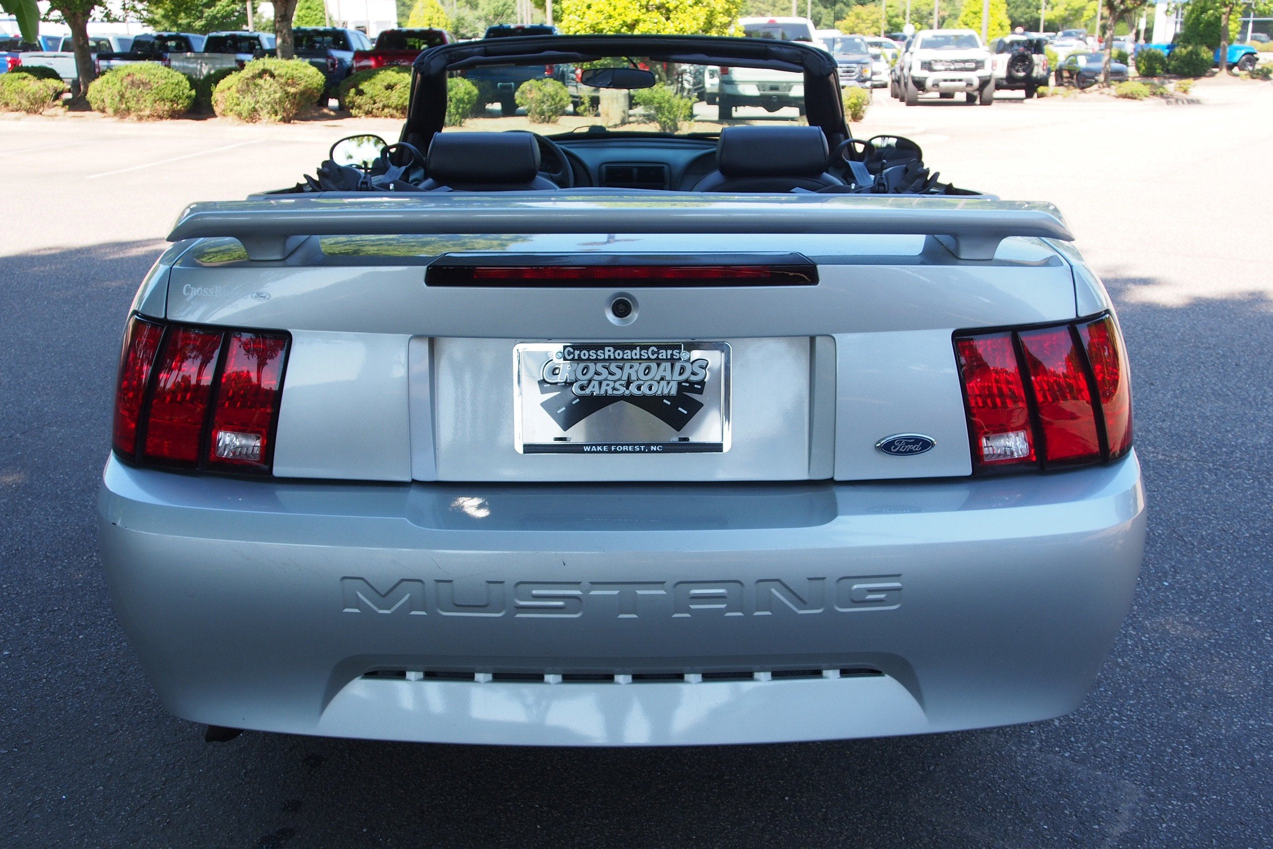 2003 Ford Mustang V6