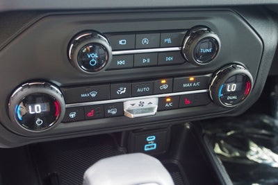 2025 Ford Bronco Outer Banks - Crossroads Courtesy Demo