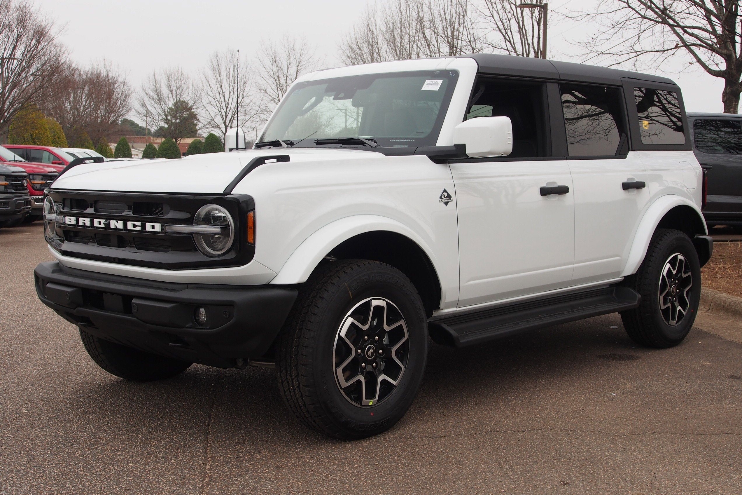 2026 Ford Bronco Outer Banks