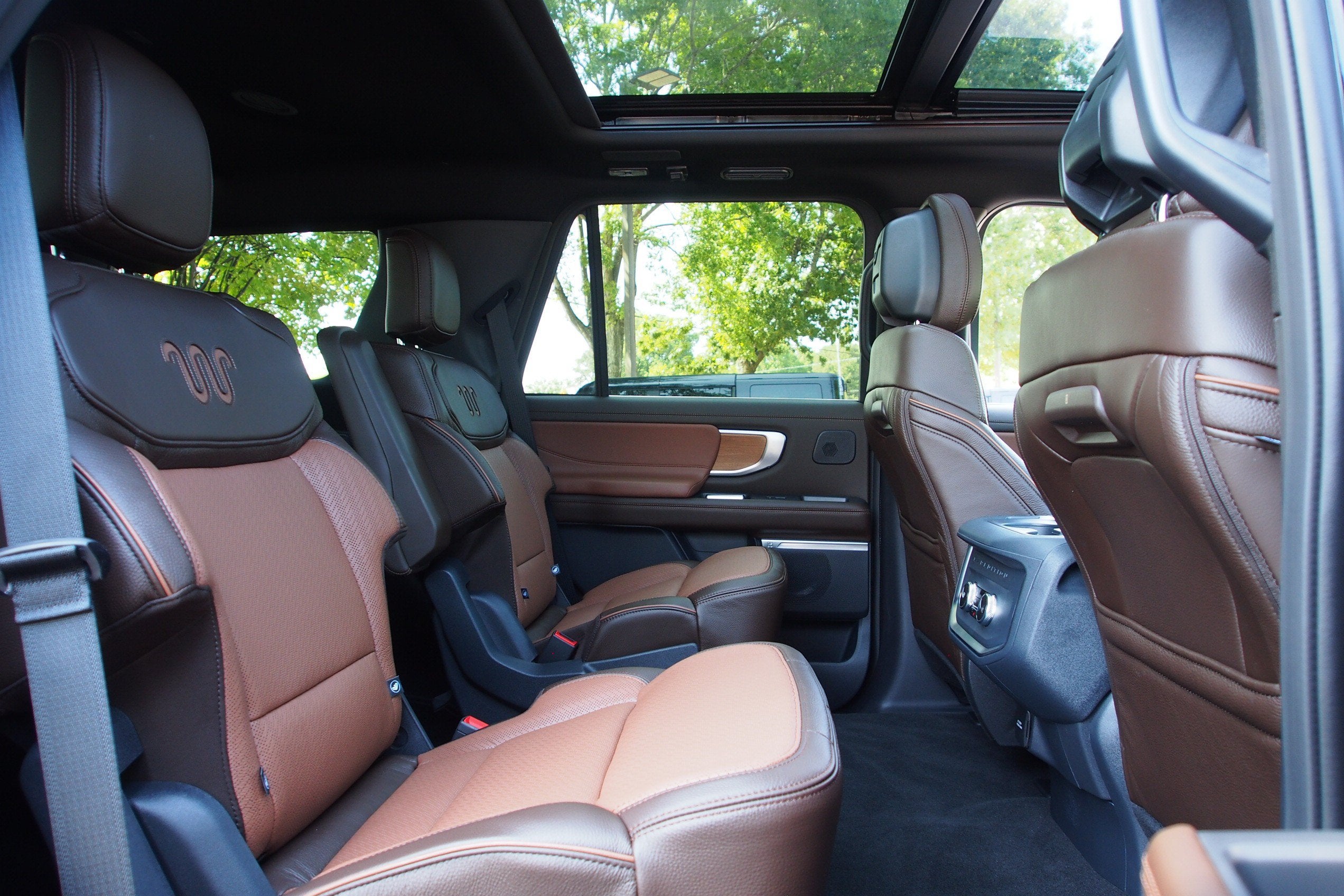 2027 Ford Expedition King Ranch