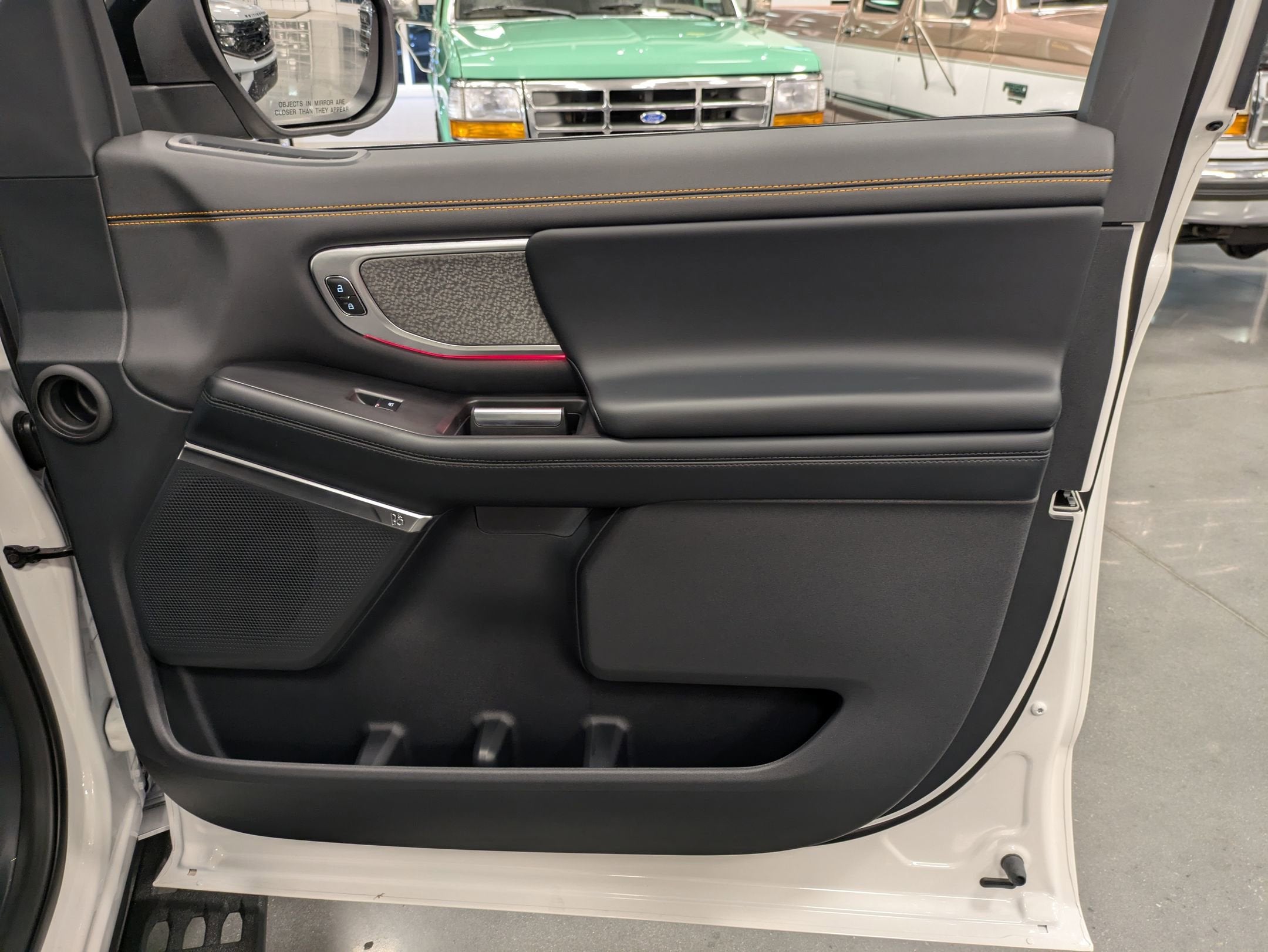 2025 Ford Expedition Tremor